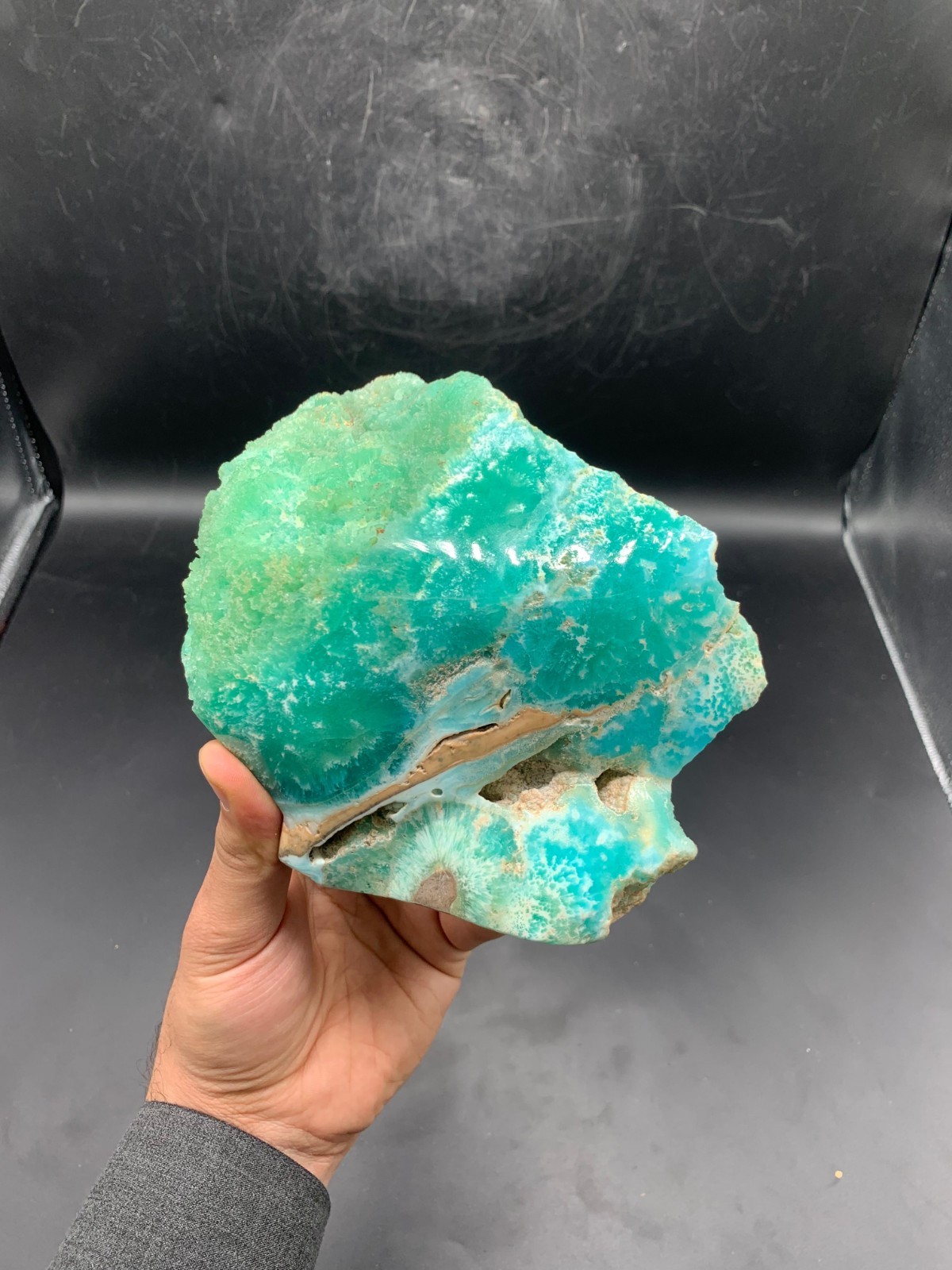 Outstanding Gemstone Smithsonite 2kg Natural Raw Stone Mineral Specimen Display