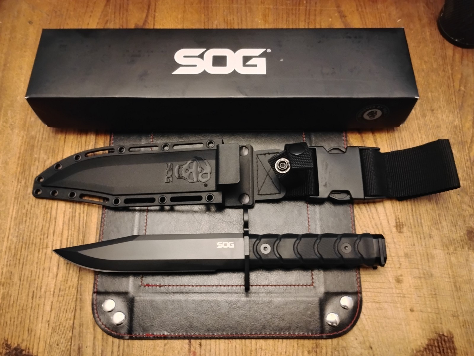 SOG Bar15C Combat Knife 7 SOG Bar15C Combat Knife 7