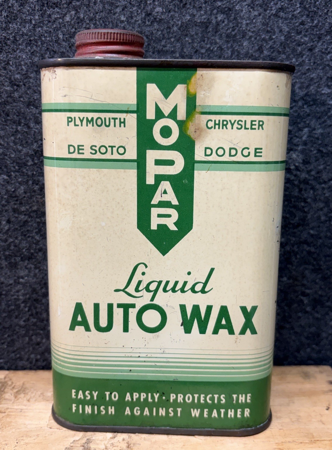Vtg 1940s 50s Mopar Liquid Auto Wax 1 Pint Oil Can Tin Chrysler Corp Detroit MI