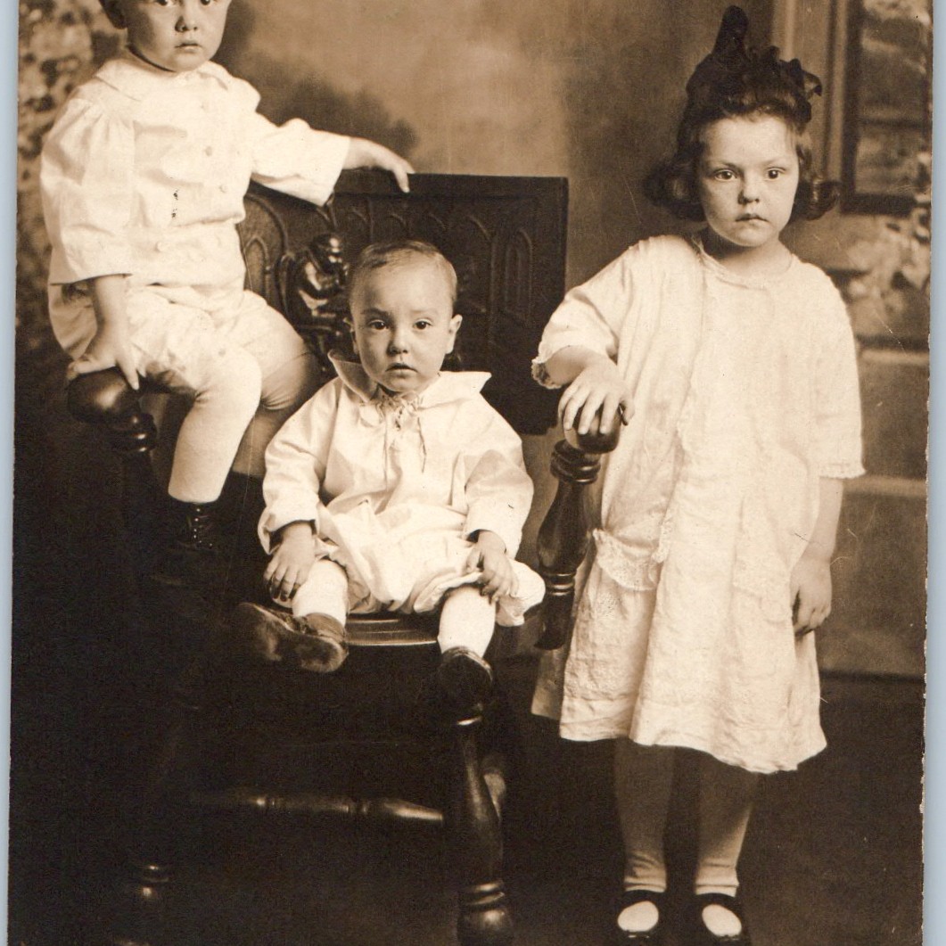 c1910s Hiram Bristol Children Great Falls MT Flint MI RPPC Postcard Portrait