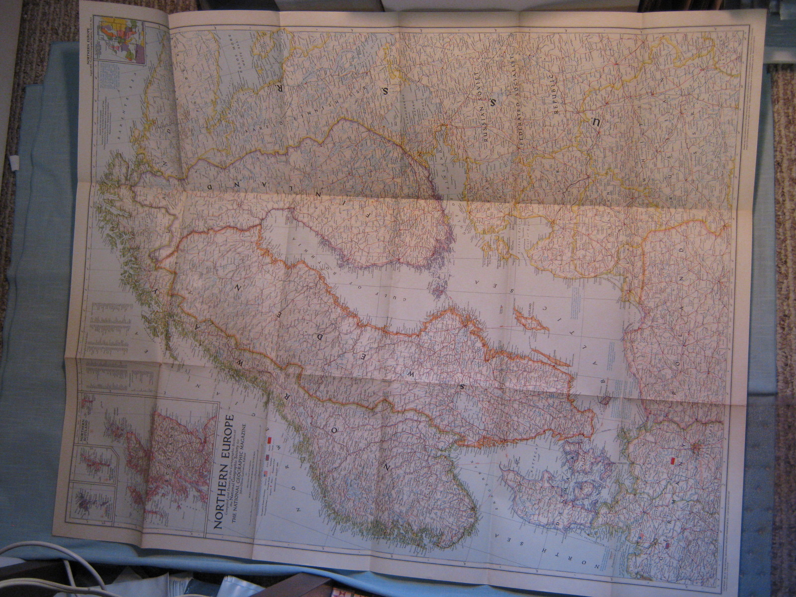 VINTAGE NORTHERN EUROPE HUGE WALL MAP National Geographic August 1954