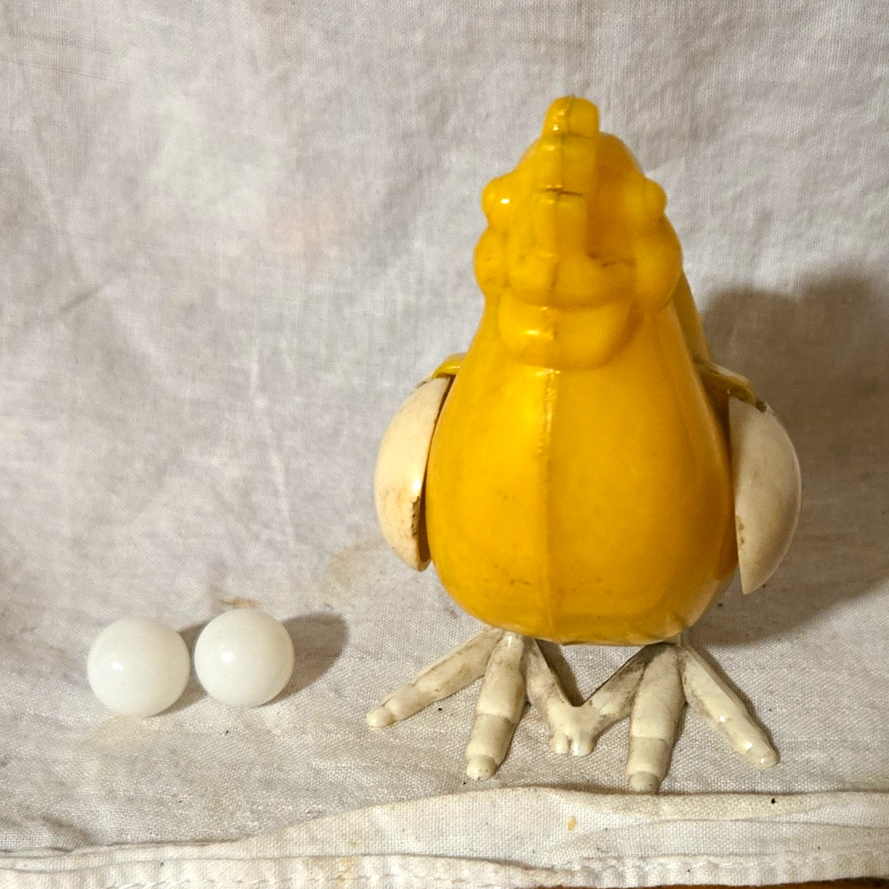 Vintage Yellow Plastic Chicken Collectible Figurine with 3 White Eggs 1959-1960 Vintage Yellow Plastic Chicken Collectible Figurine with 3 White Eggs 1959-1960