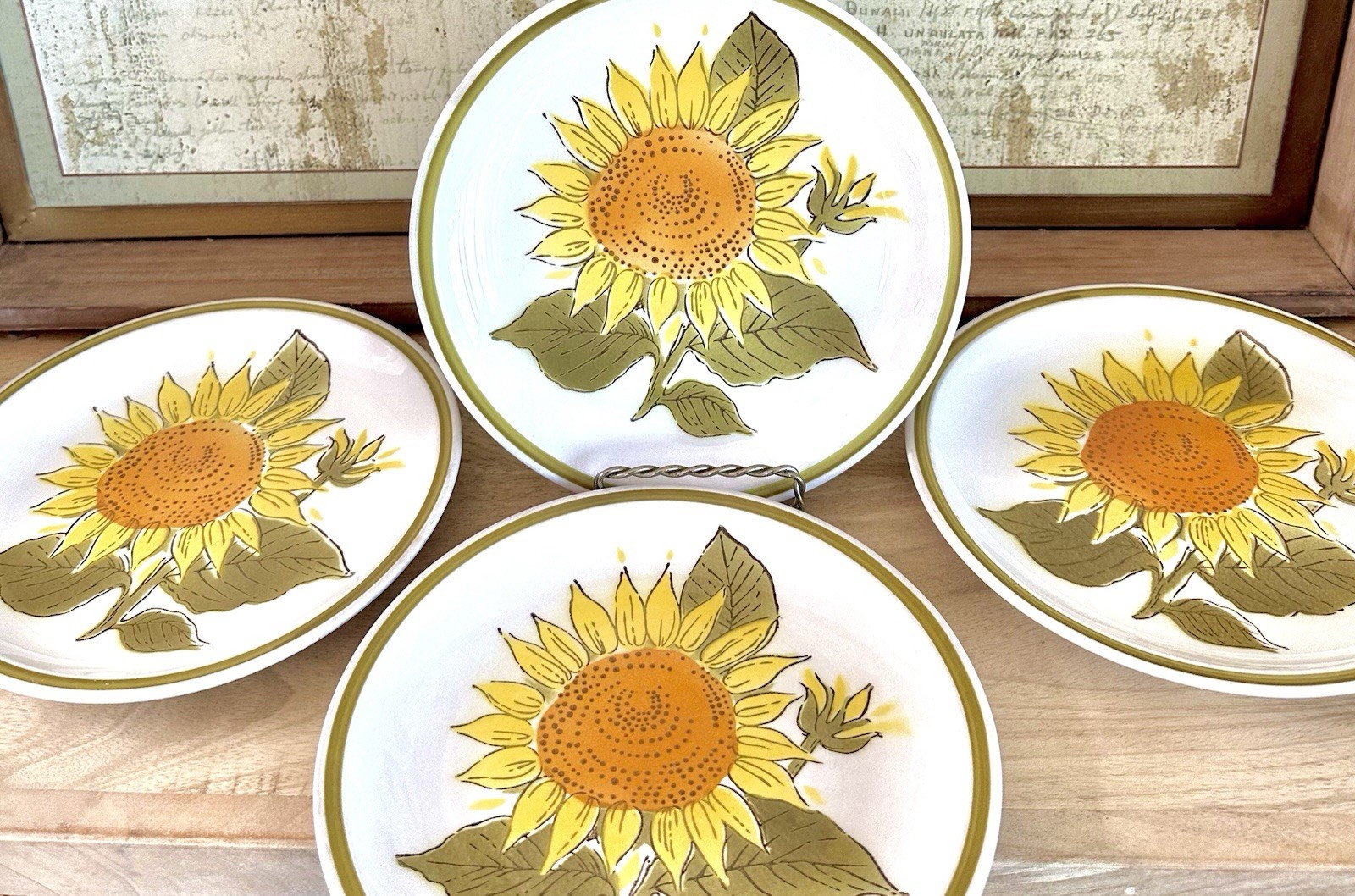 4-Vintage MCM Esperanto Luncheon Plates by J Roberts “Sunshine” M830, Japan