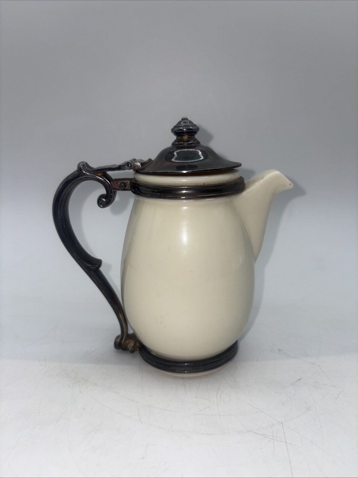 RARE 1920s Lenox Hotel Teapot W/ Reed & Barton Lid Grace Line 6” Vintage RARE 1920s Lenox Hotel Teapot W/ Reed & Barton Lid Grace Line 6” Vintage