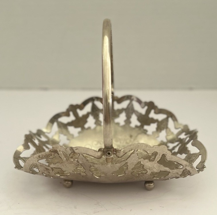 Vintage Sheffield Silver Plated Etched Footed Bon Bon Basket w/Handle SALE