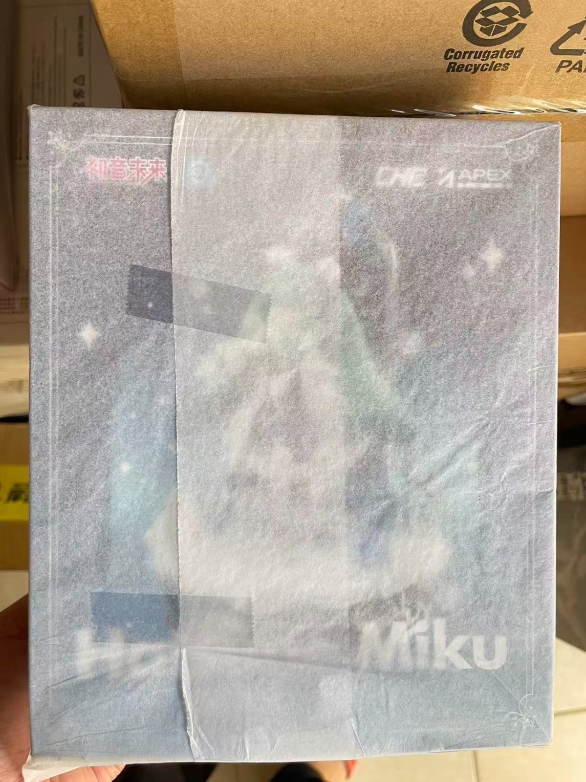 US Seller APEX VOCALOID Hatsune Miku Star Snow Night Ver Xing Xue Ye Figure US Seller APEX VOCALOID Hatsune Miku Star Snow Night Ver Xing Xue Ye Figure