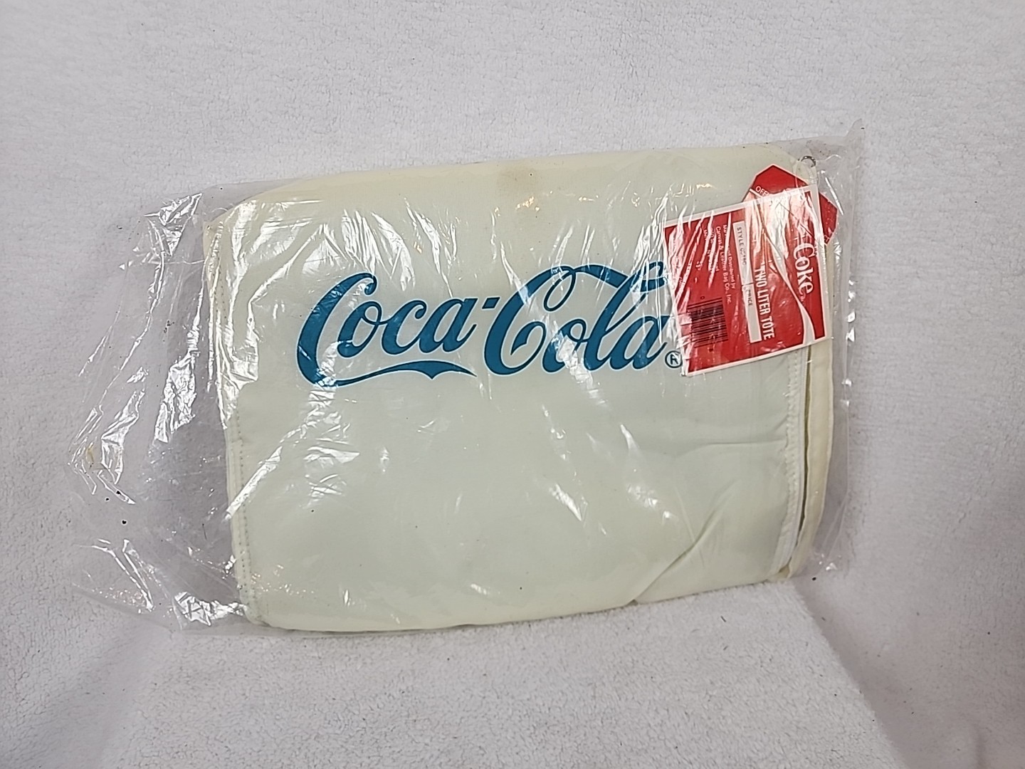 VTG RARE Coca Cola Two Liter Tote Cooler Soft Vinyl White W Teal Blue Lettering VTG RARE Coca Cola Two Liter Tote Cooler Soft Vinyl White W Teal Blue Lettering