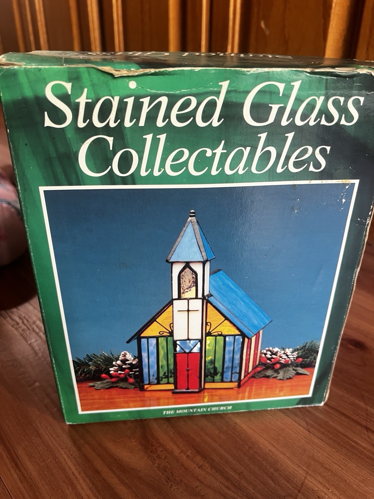 Vintage Stained Glass THE MOUNTAIN CHURCH Light Lamp 90s Tiffany Style Church