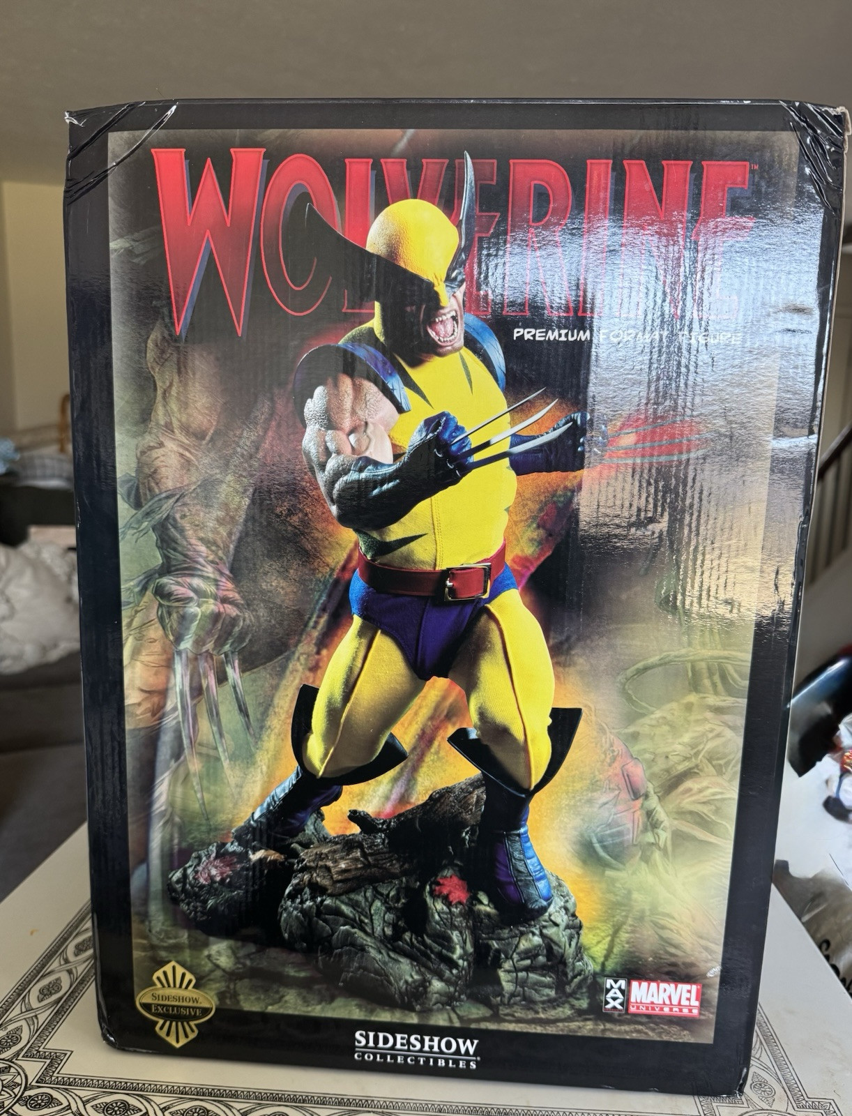 Sideshow Premium Format Marvel Wolverine Exclusive Statue