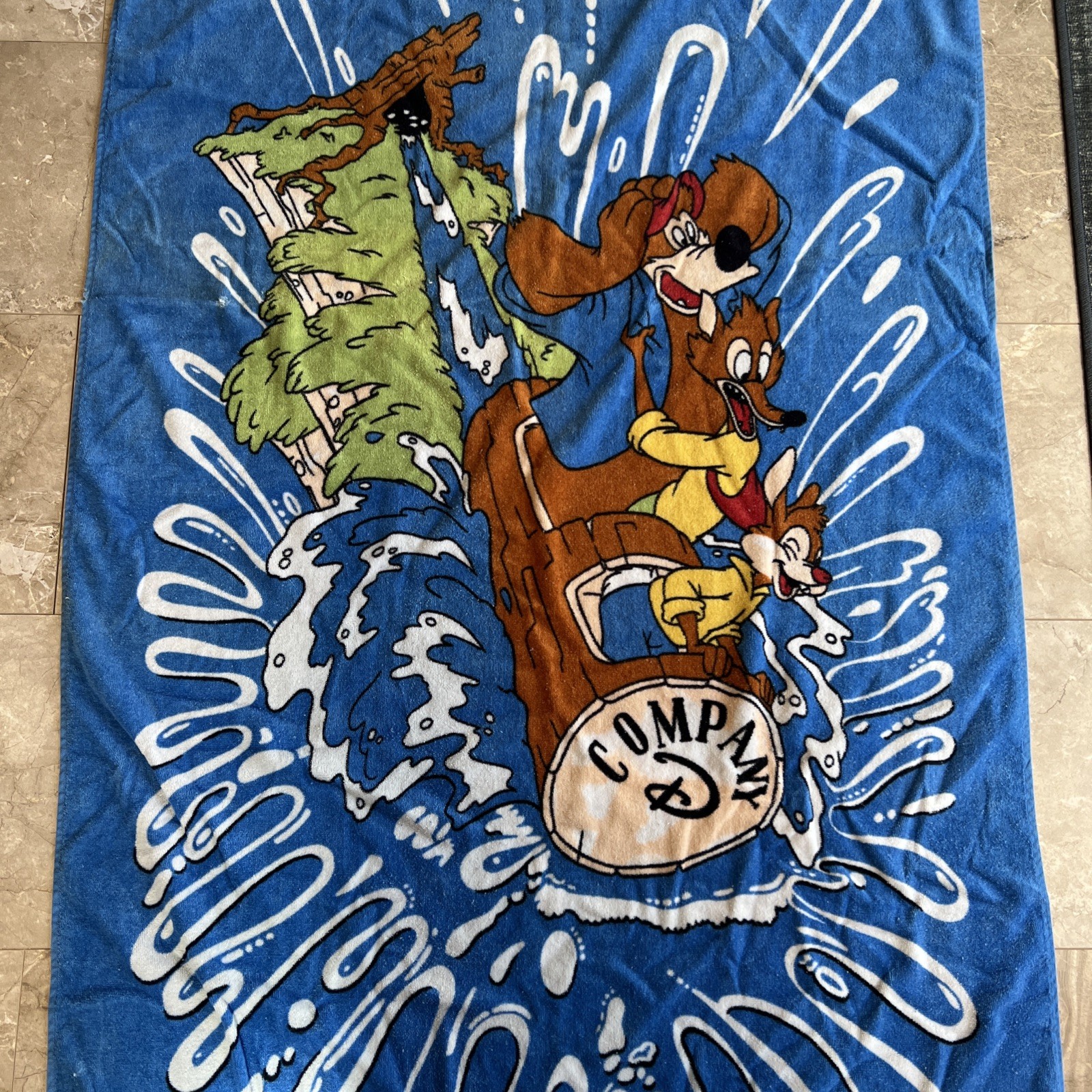 VTG 80s Splash Mountain BEARS Towel Disney World Cast Member Exclusive VERY RARE VTG 80s Splash Mountain BEARS Towel Disney World Cast Member Exclusive VERY RARE