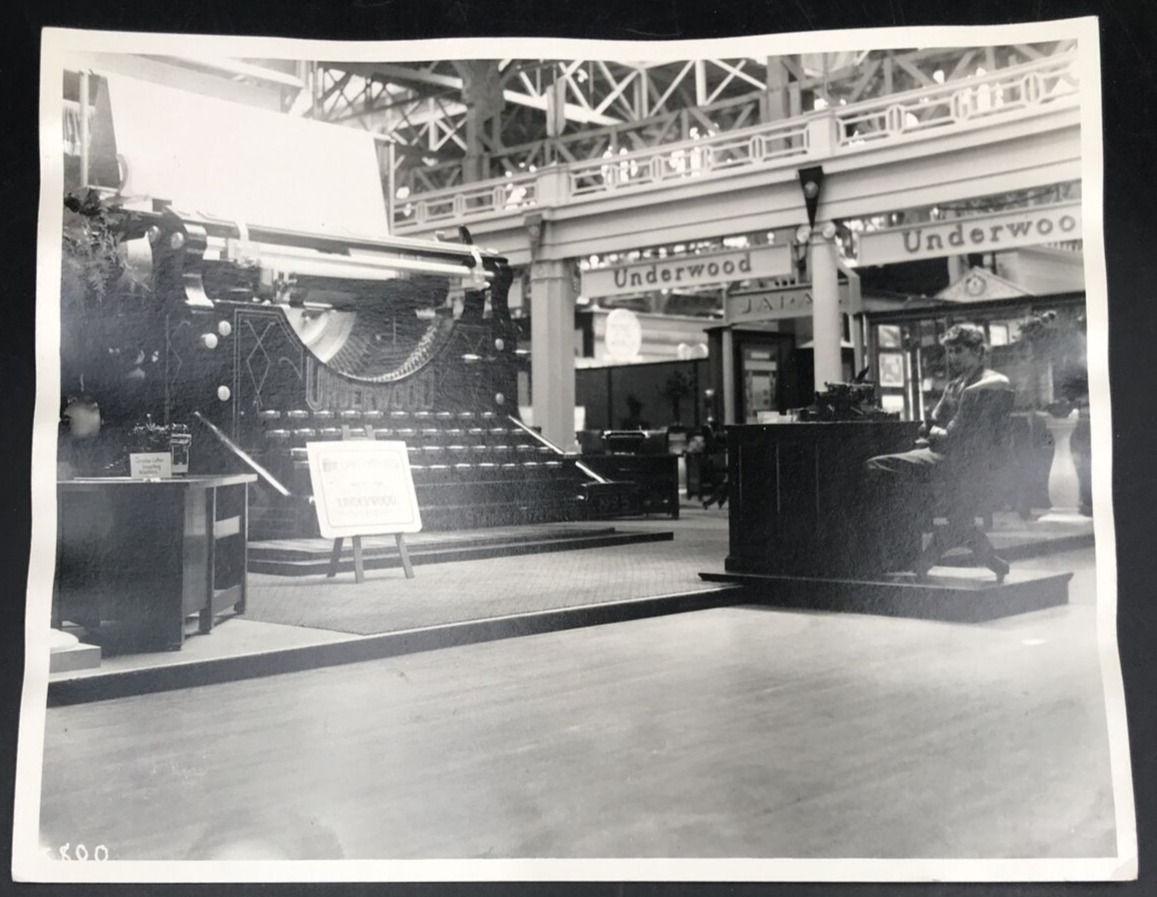 1915 Giant Underwood Typewriter Exhibit Panama Pacific Exposition Photo LE 1000