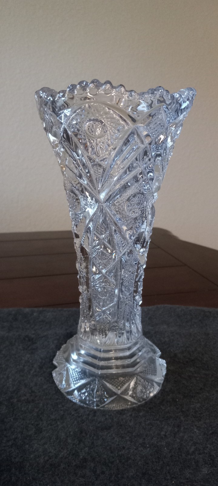 1950\'s Imperial Glass Pressed Vase with Sawtooth Edge