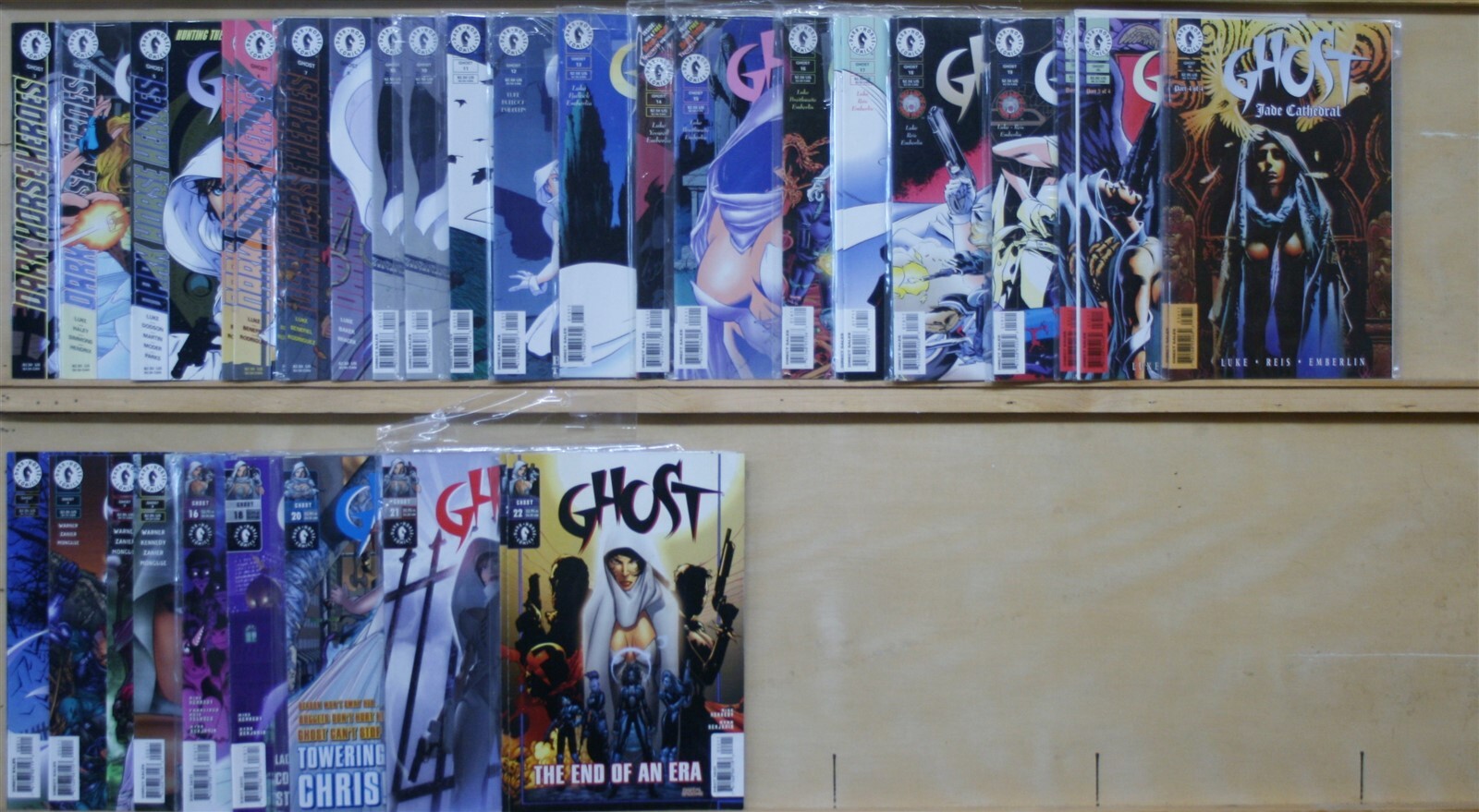 Ghost(Darkhorse-1995/98) Vol 1 & Vol 2. 3-36 Various Issues- See Desc(7.0)