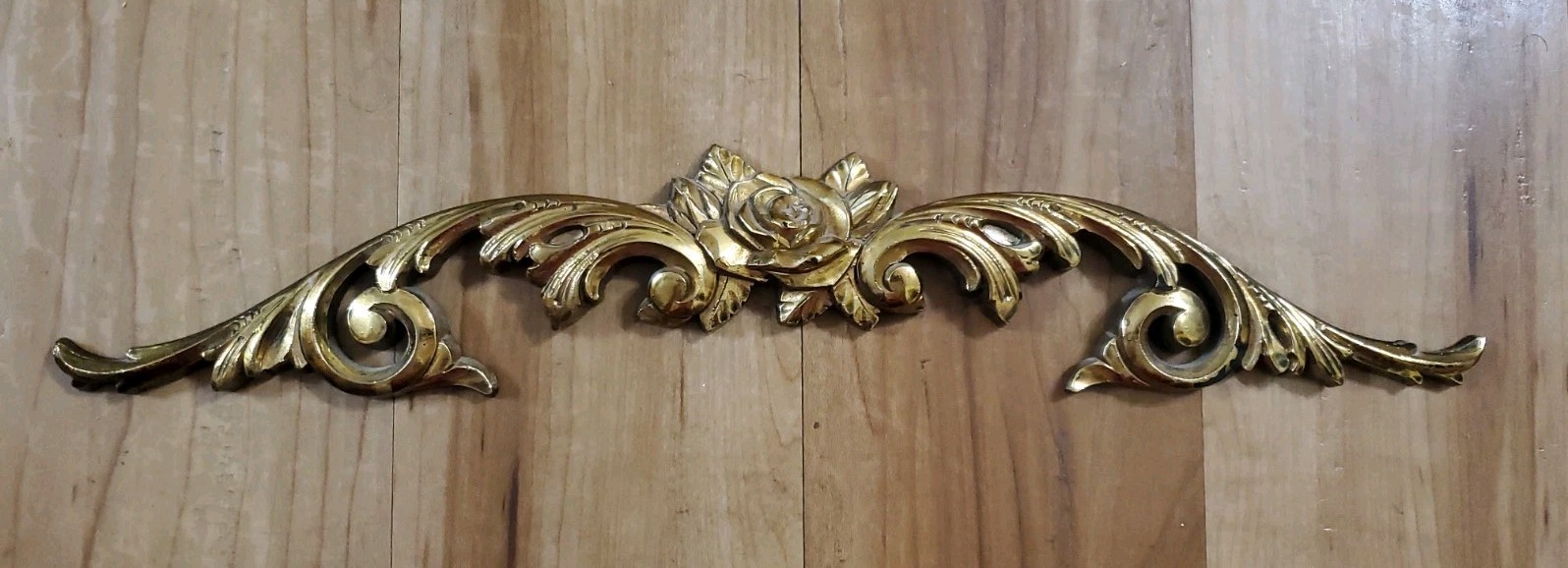 Vintage Syroco 7684A Gold Rose Leaf Door Window Wall Plaque Baroque