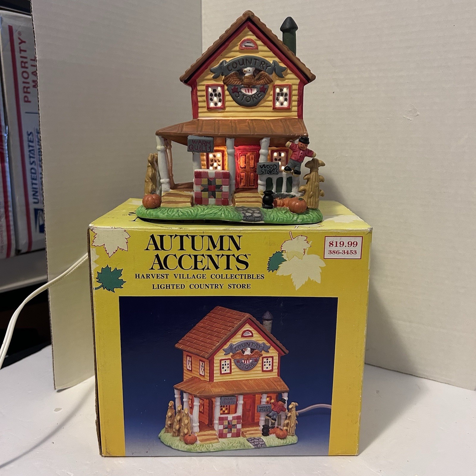 Autumn Accents Vintage Hickory Hill Lighted House Country Store & Box Tested  (z