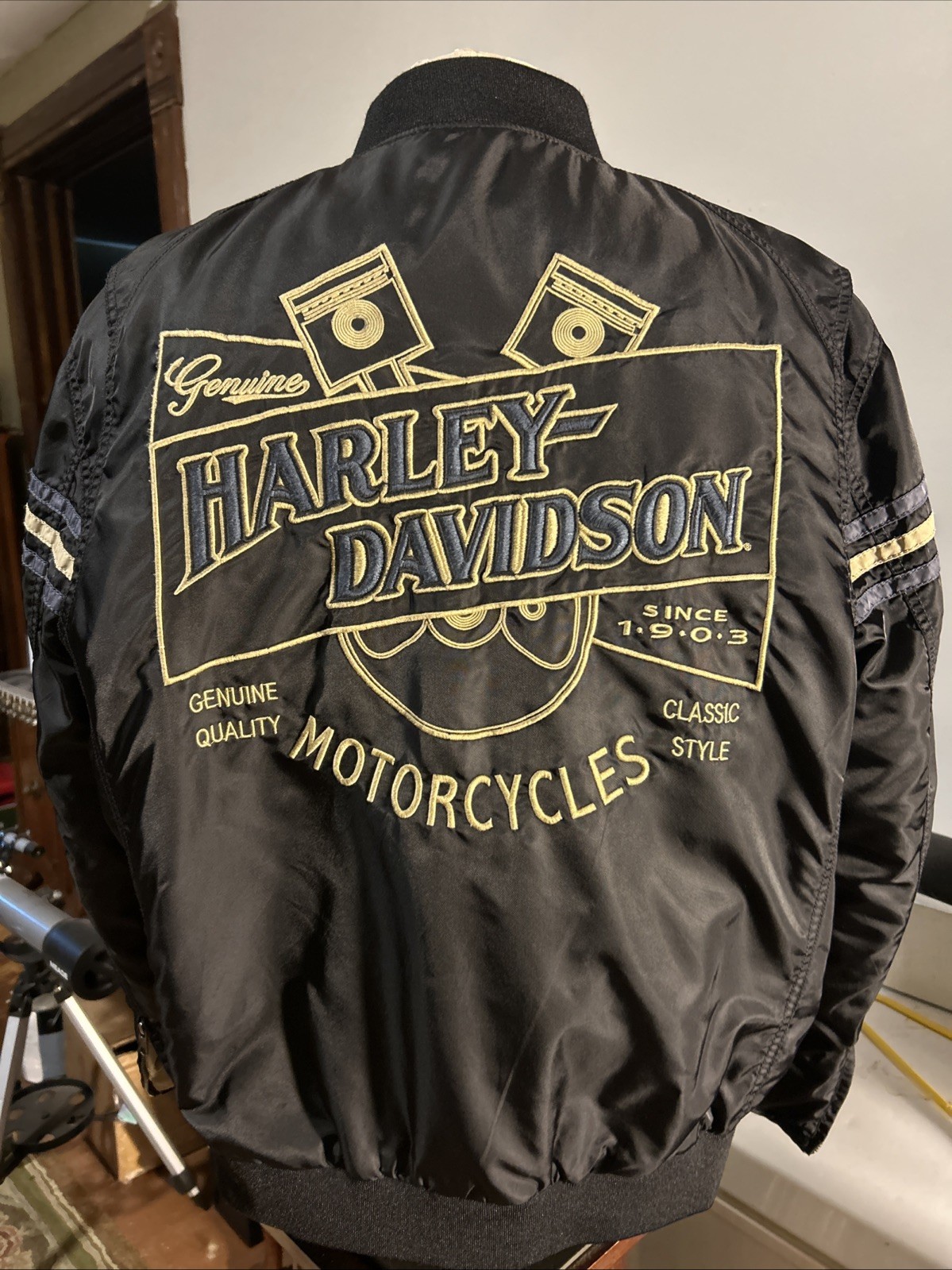 Harley-Davidson Men's XL Piston Sleeve Stripe Nylon Bomber Jacket 97499-19VM