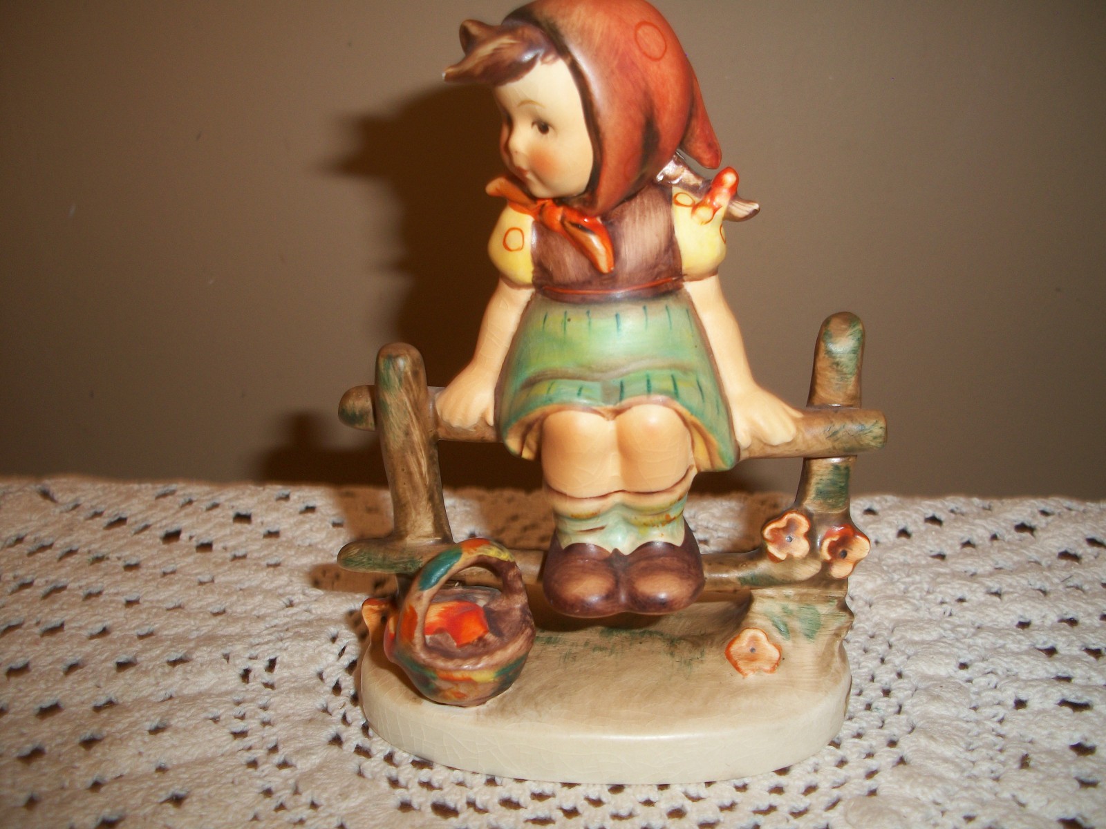 Vintage 1982 Hummel Goebel 