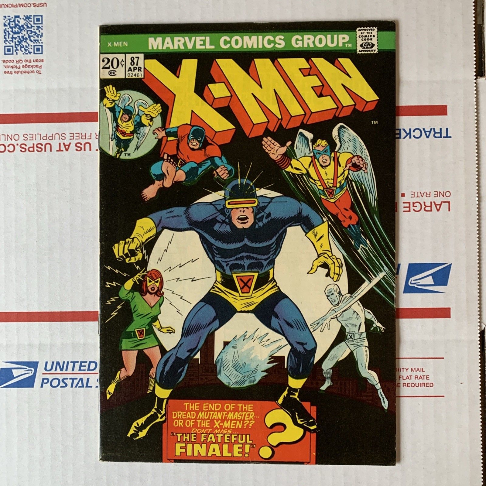 X-MEN #87 VF+ 8.5 1974 CLASSIC X-MEN COVER REPRINTS X-MEN 39 1st New Costumes X-MEN #87 VF+ 8.5 1974 CLASSIC X-MEN COVER REPRINTS X-MEN 39 1st New Costumes