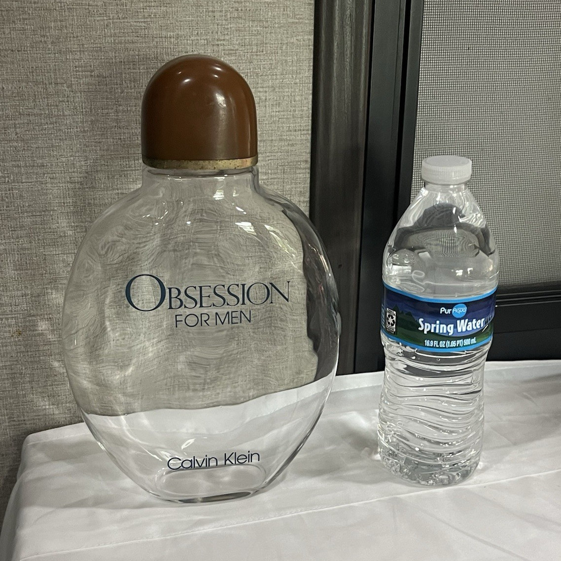 Vintage Calvin Klein OBSESSION FOR MEN Giant Store Display Bottle Factice Prop. Vintage Calvin Klein OBSESSION FOR MEN Giant Store Display Bottle Factice Prop.