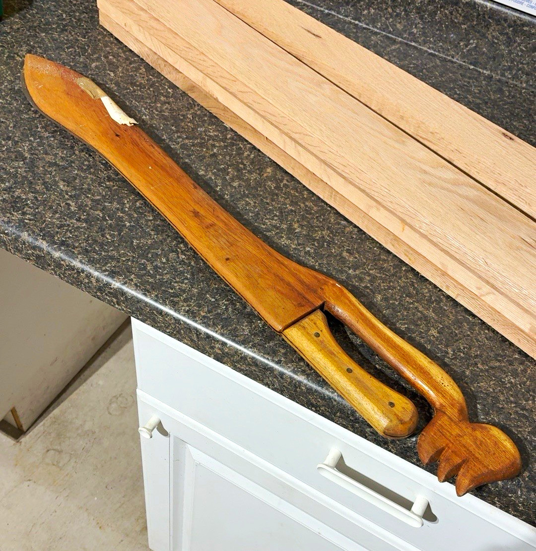 Vintage INCOLMA Machete with Carved Wooden Scabbard – Jamaica Vintage INCOLMA Machete with Carved Wooden Scabbard – Jamaica