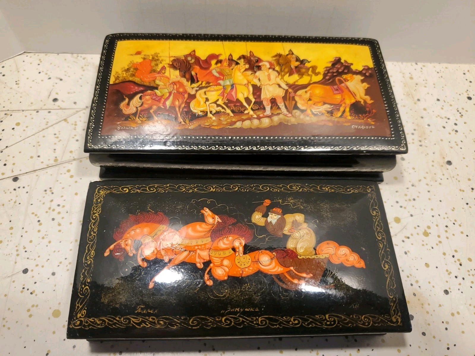 2 Vintage Russian Signed & Titled Shallow, Black w/ Horses Trinket Boxes 2 Vintage Russian Signed & Titled Shallow, Black w/ Horses Trinket Boxes