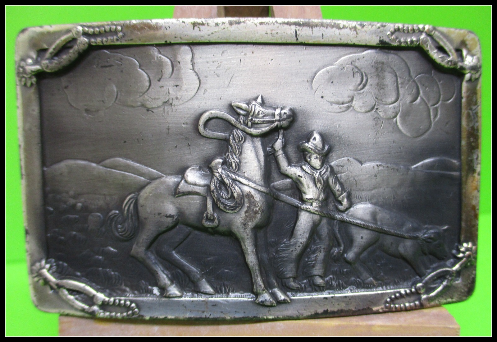 1940\'s Rare Near PRISTINE Cowboy Old Style Back Belt Buckle Horse with Cowboy