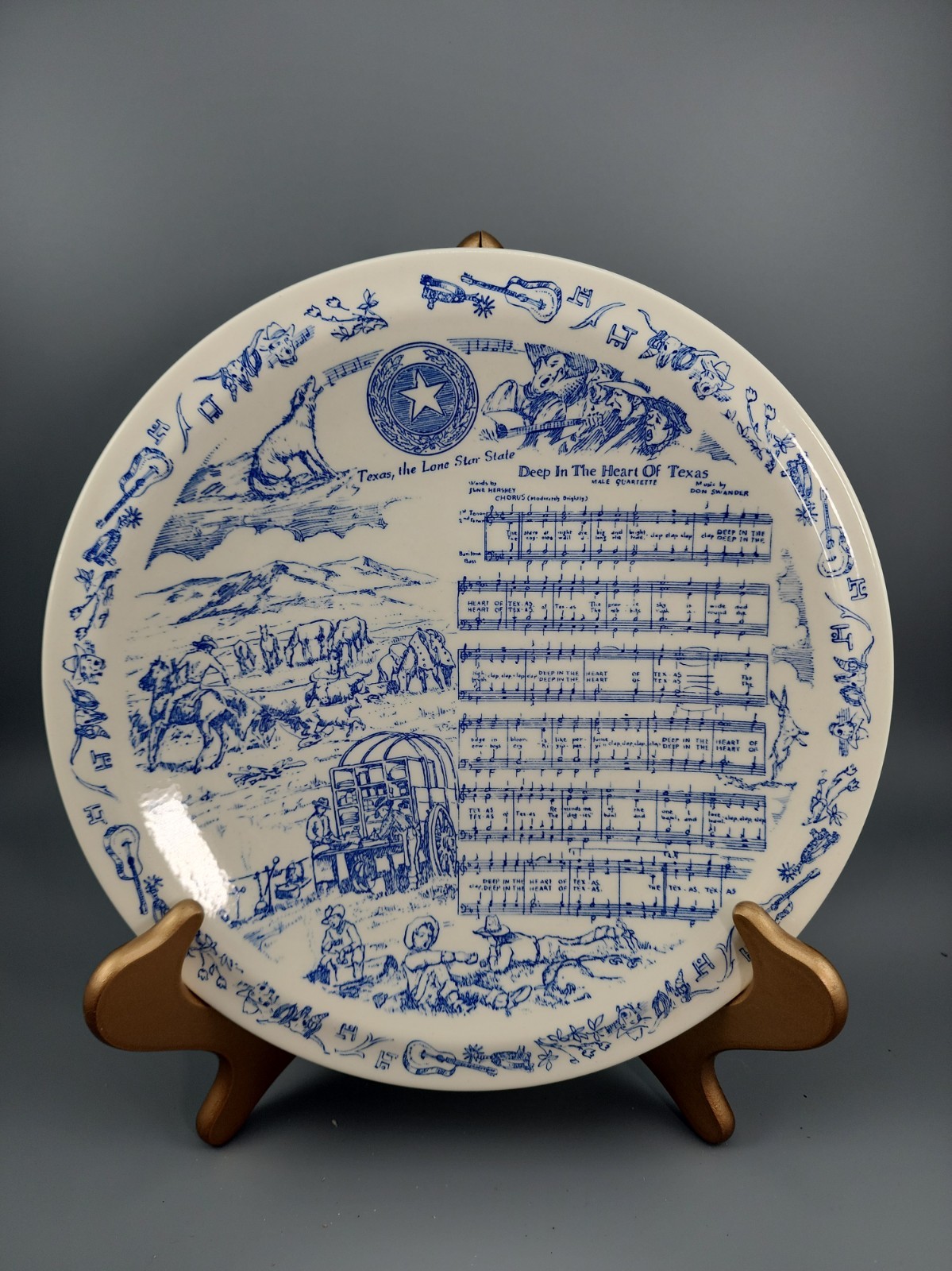 Vintage Vernon Kilns Texas State Song Souvenir Landmark Plate Blue 10.5