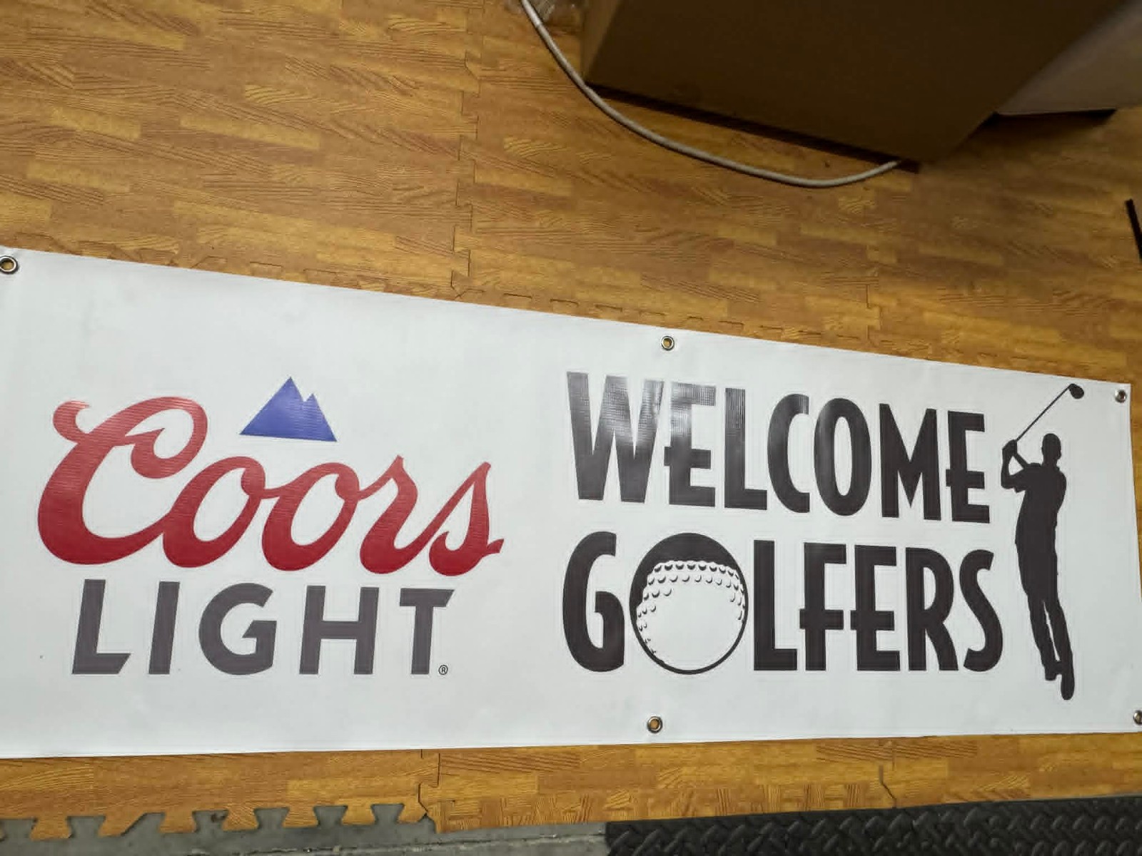 Coors Light Welcome Golfers Banner 60x20 Golf Man Cave Bar Garage Wall Decor
