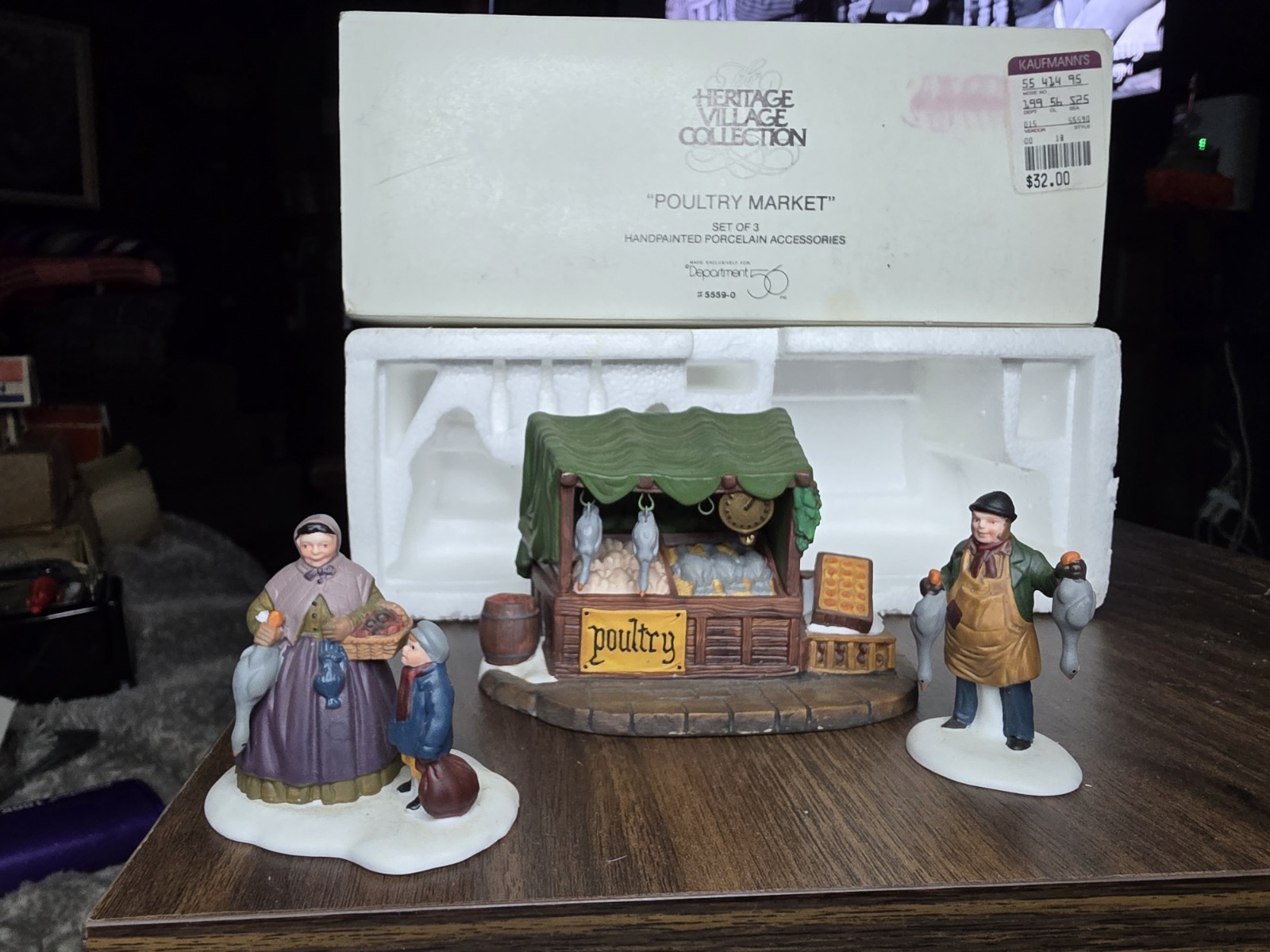 VINTAGE DEPT 56 CHARLES DICKENS POULTRY MARKET 