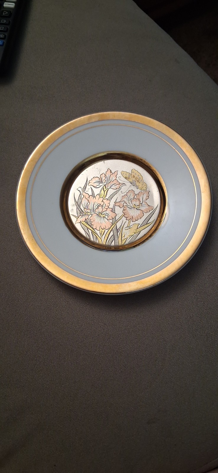Japanese 24K Gold Edged Plate (Art Of Chokin) Japanese 24K Gold Edged Plate (Art Of Chokin)
