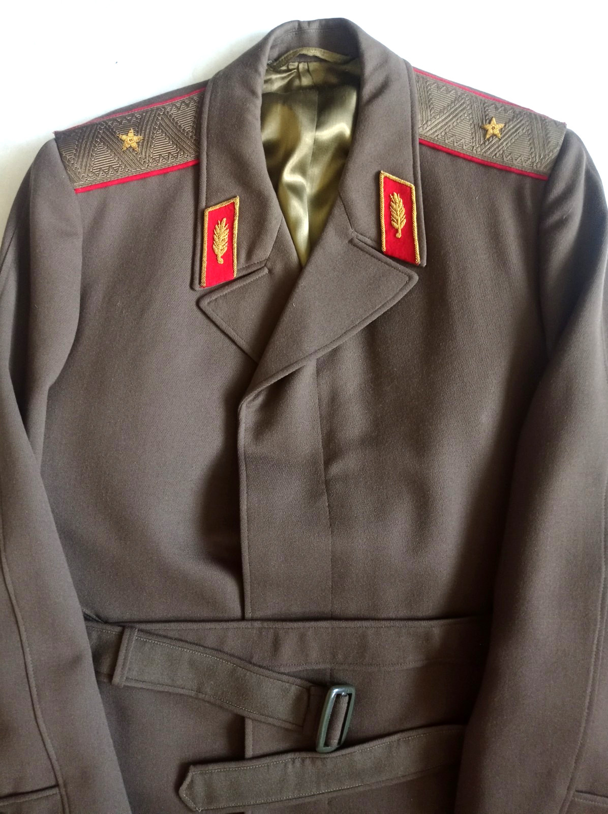 Authentic Soviet Army General Raincoat – USSR Cold War Era Uniform Authentic Soviet Army General Raincoat – USSR Cold War Era Uniform