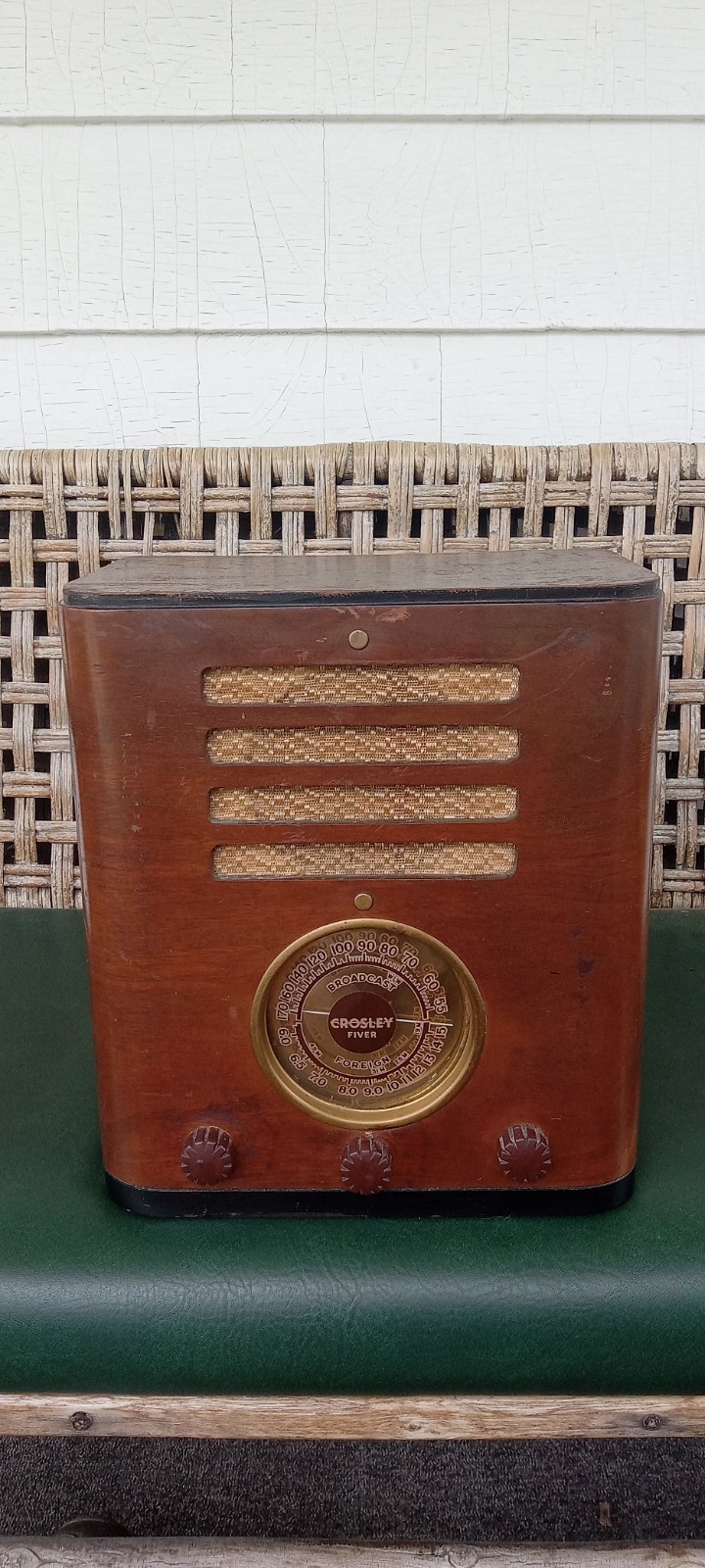 Crosley 517 Fiver Deluxe Mini Tombstone Tube Radio ca 1938 WORKS