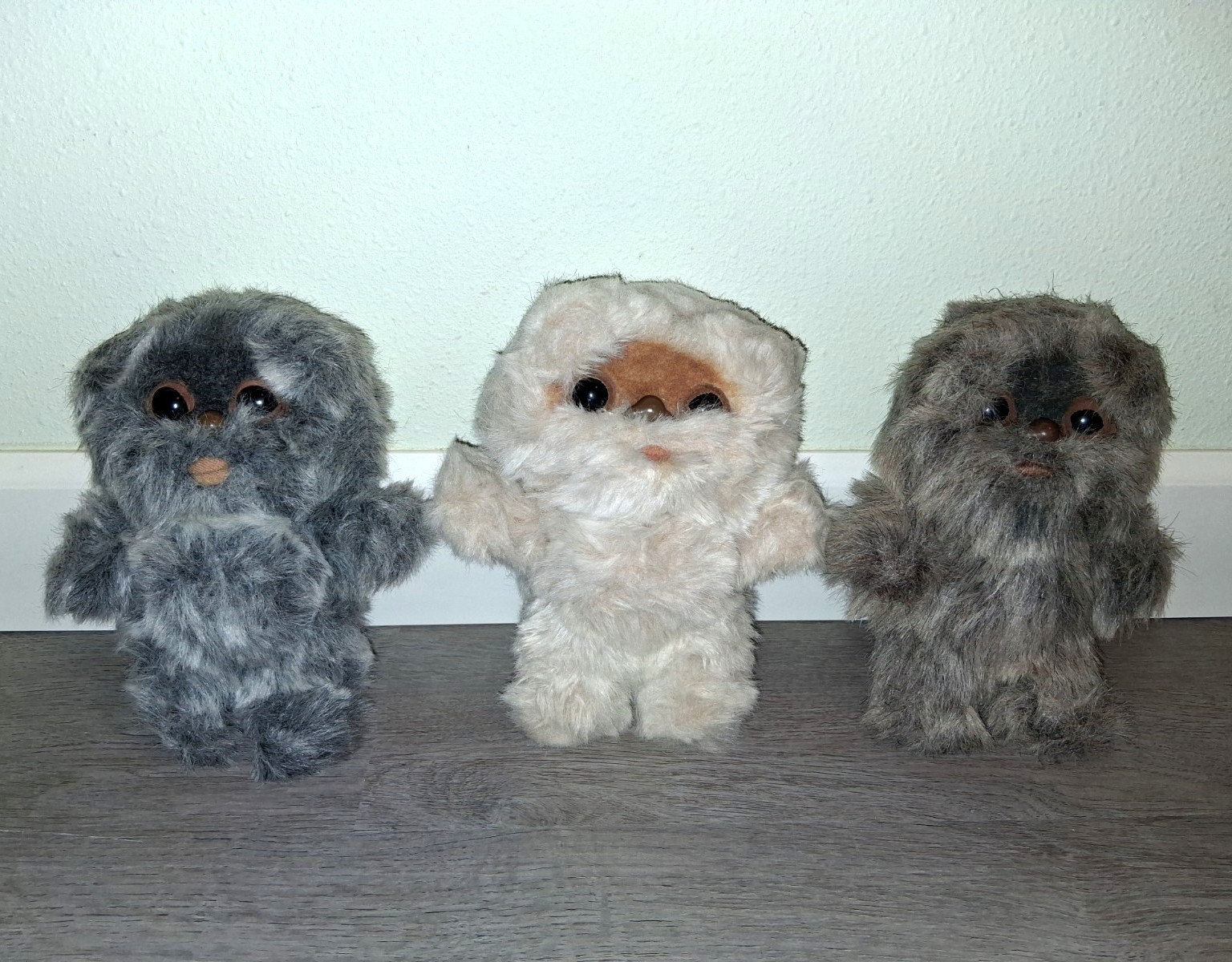 Set of 3 Vintage 1983 Star Wars Kenner Toys Ewok Plush Wiley Nippet Mookiee 8.5\ Set of 3 Vintage 1983 Star Wars Kenner Toys Ewok Plush Wiley Nippet Mookiee 8.5\