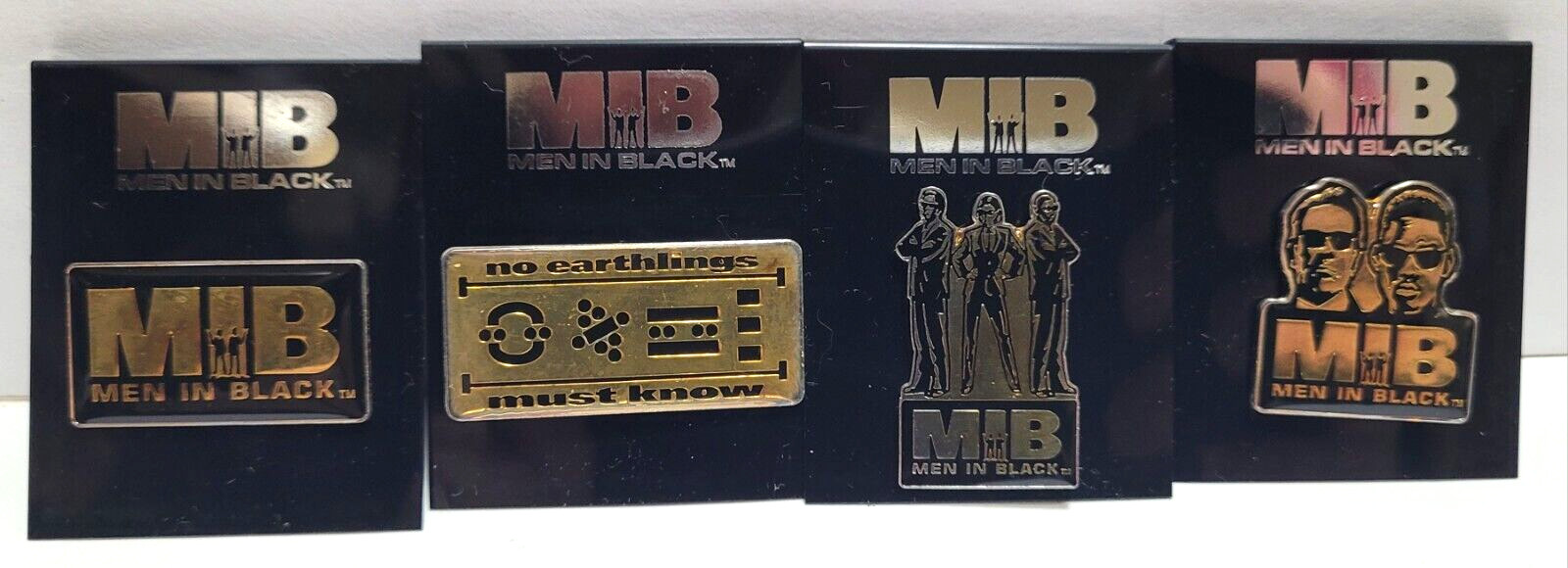 VINTAGE MIB MEN IN BLACK PIN LOT ***NEW ON CARDS*** VINTAGE MIB MEN IN BLACK PIN LOT ***NEW ON CARDS***