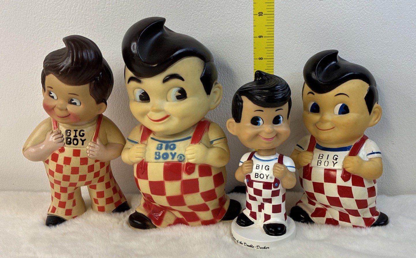 Vtg. Big Boy Restaurant Adv.Bank & Bobble Head Figurine Lot Of 4. 70s -2001