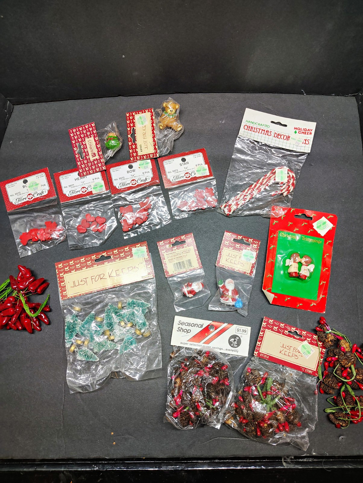 Fibre Craft Just For Keeps Vintage Christmas Plastic Craft Decorations Lot