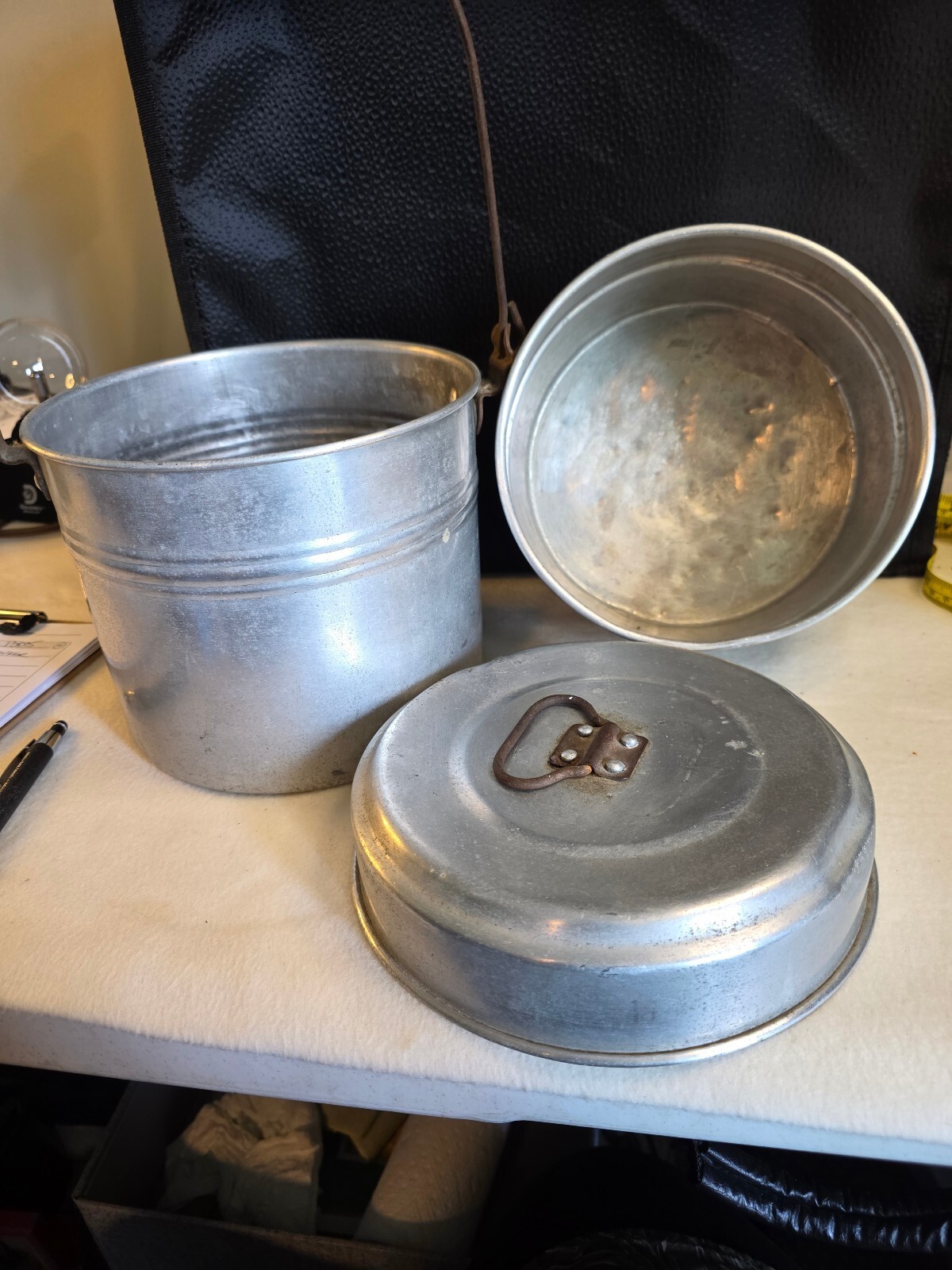 Vintage Mirro Aluminum Worker Lunch Pail With Insert Lid Bail Handle USA Vintage Mirro Aluminum Worker Lunch Pail With Insert Lid Bail Handle USA