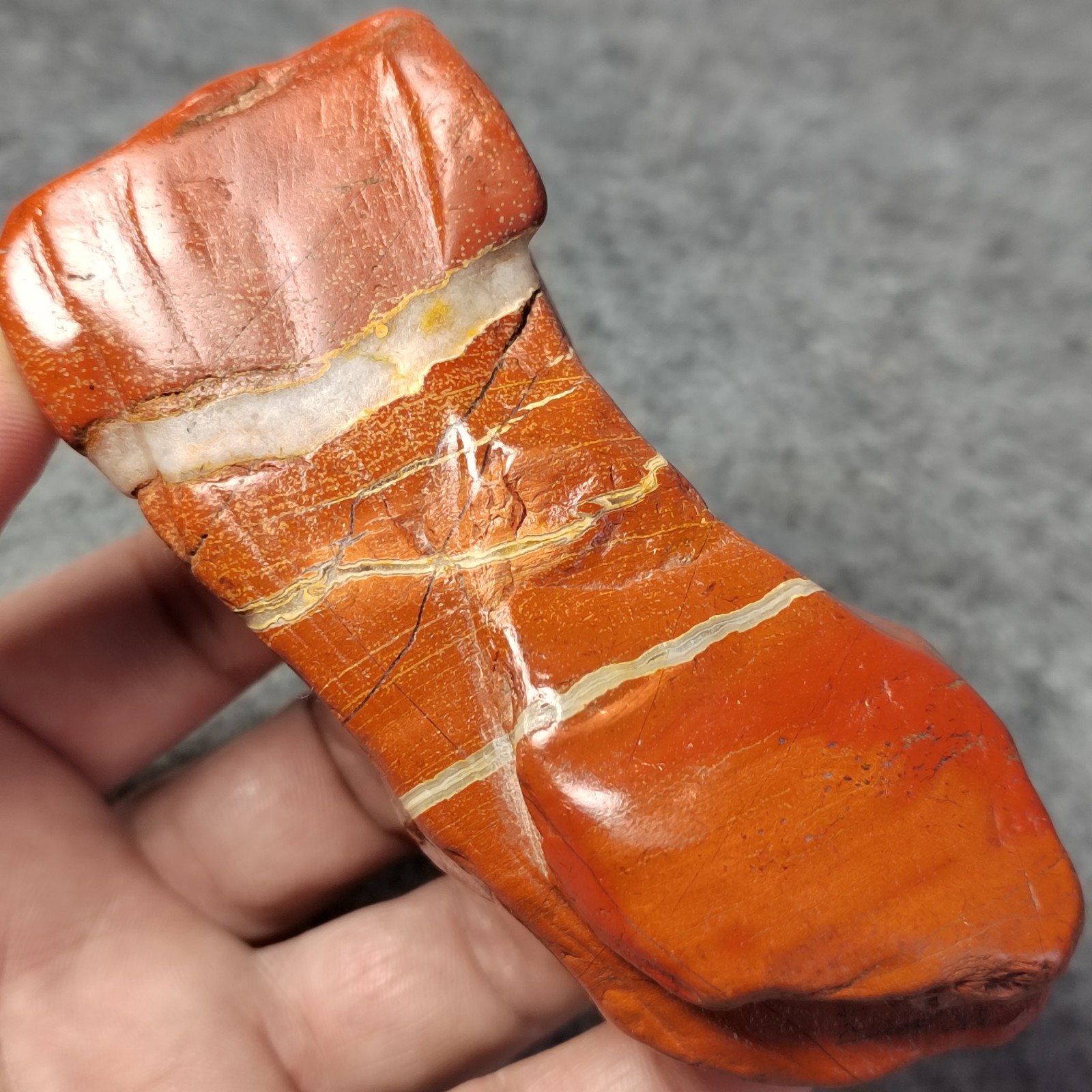 230g Beautiful Natural Stone Polished Red Jasper Mineral Specimen Display Piece 230g Beautiful Natural Stone Polished Red Jasper Mineral Specimen Display Piece