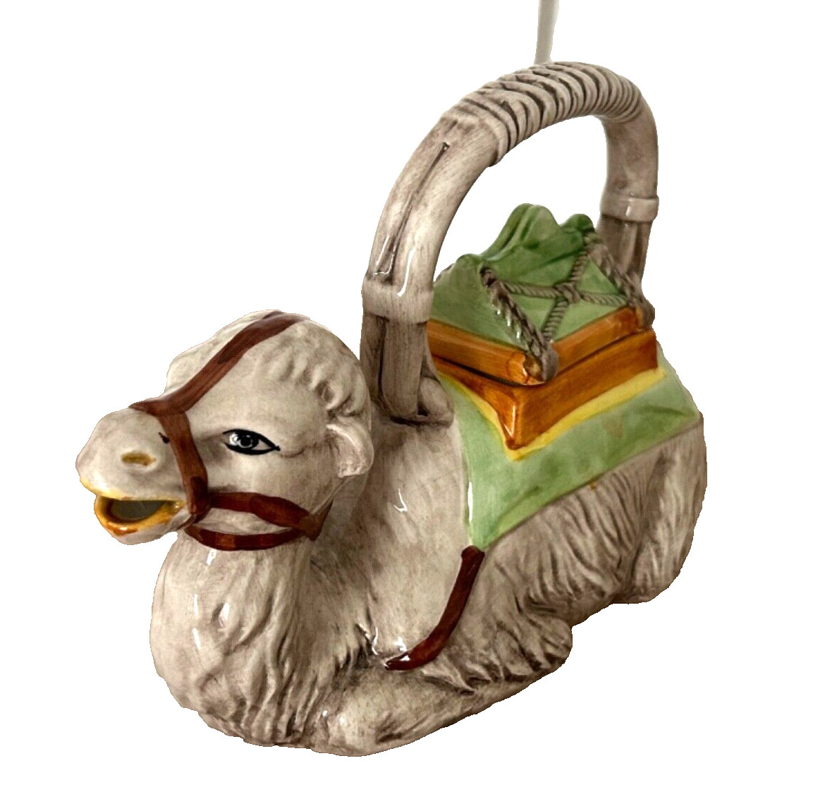 Beautiful vintage Chelsea House Italy porcelain Camel Teapot - EXC