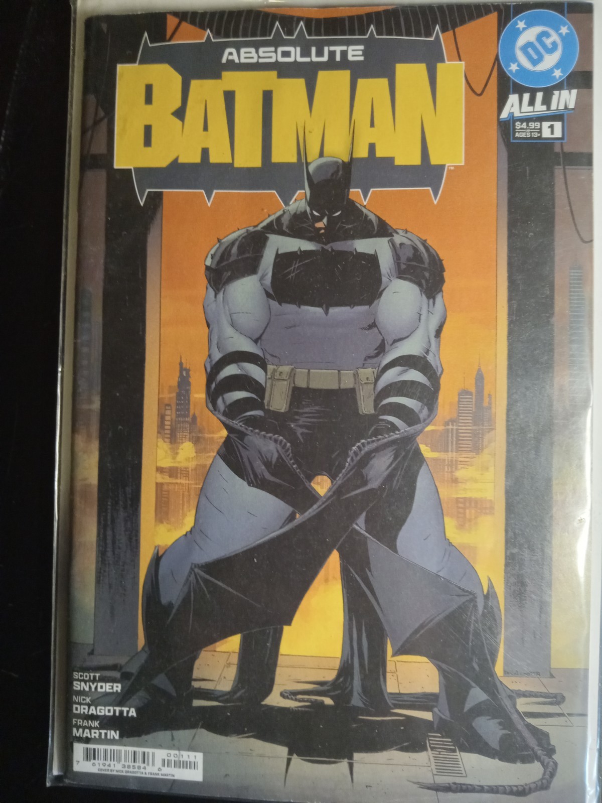 ABSOLUTE BATMAN #1 COVER A 1st PRINT DC COMICS 2024 NM 00111 BARCODE SCARCE KEY ABSOLUTE BATMAN #1 COVER A 1st PRINT DC COMICS 2024 NM 00111 BARCODE SCARCE KEY