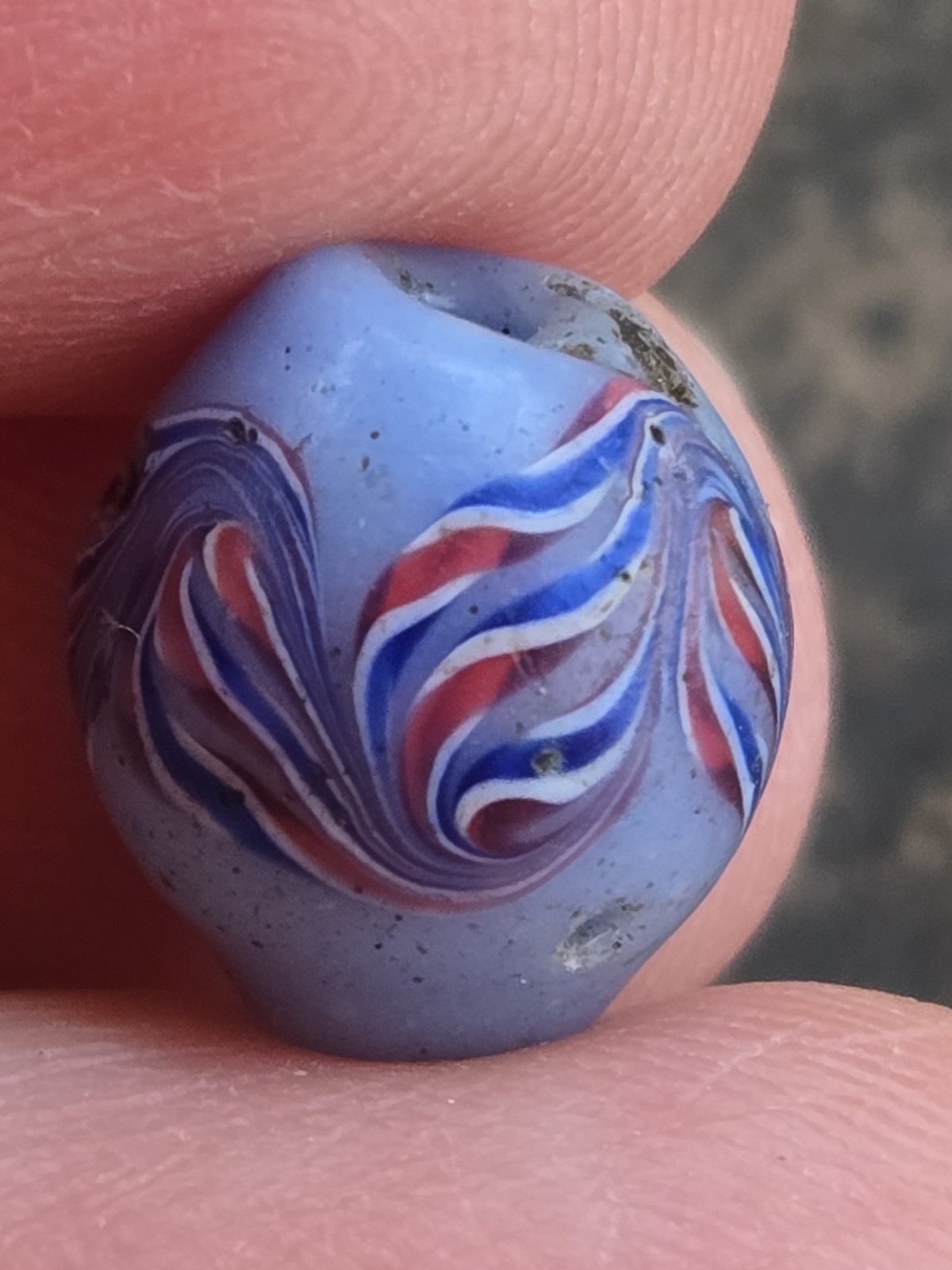 Rare PERUVIAN Fancy TRAILING Antique Venetian Glass Trade Bead Rare PERUVIAN Fancy TRAILING Antique Venetian Glass Trade Bead
