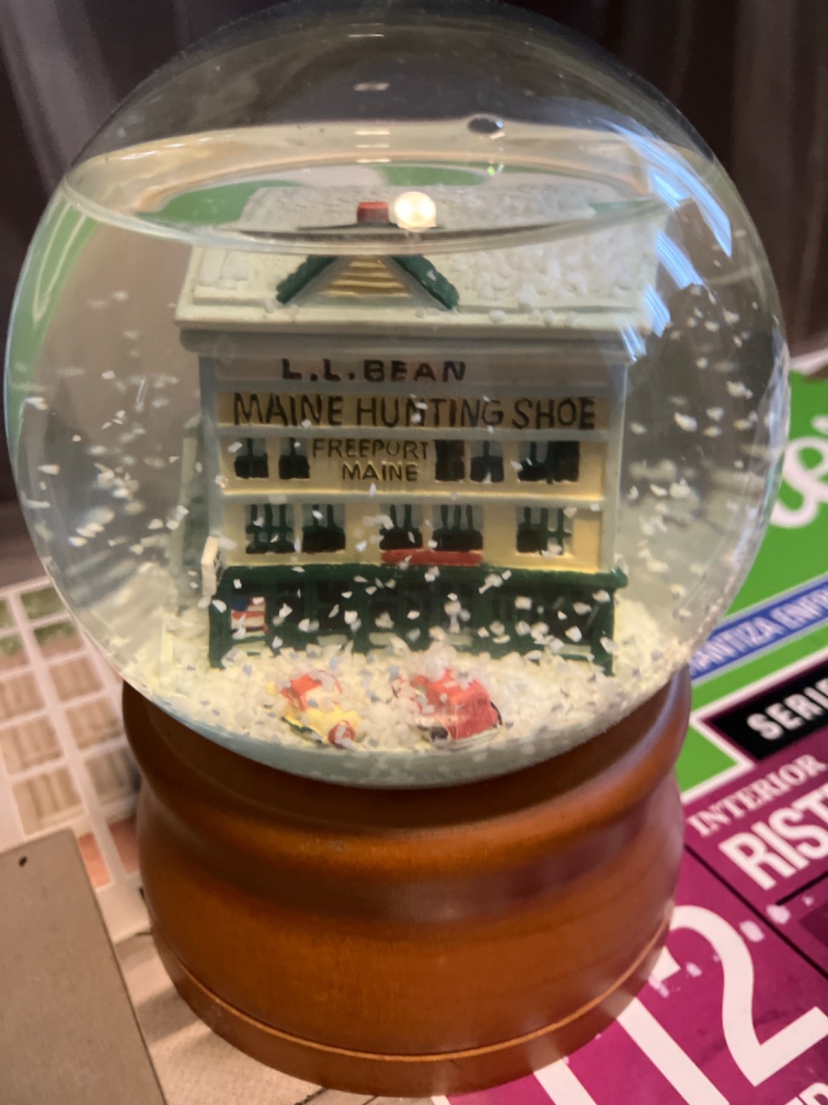 L.L. Bean Main Hunting Shoe Freeport ME Snowglobe by Midwest of Cannon Falls MN