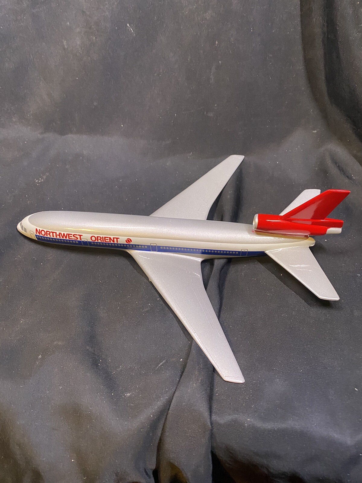 Extremely Rare Vintage Northwest Orient Air Jet Advance Model AS-IS Extremely Rare Vintage Northwest Orient Air Jet Advance Model AS-IS
