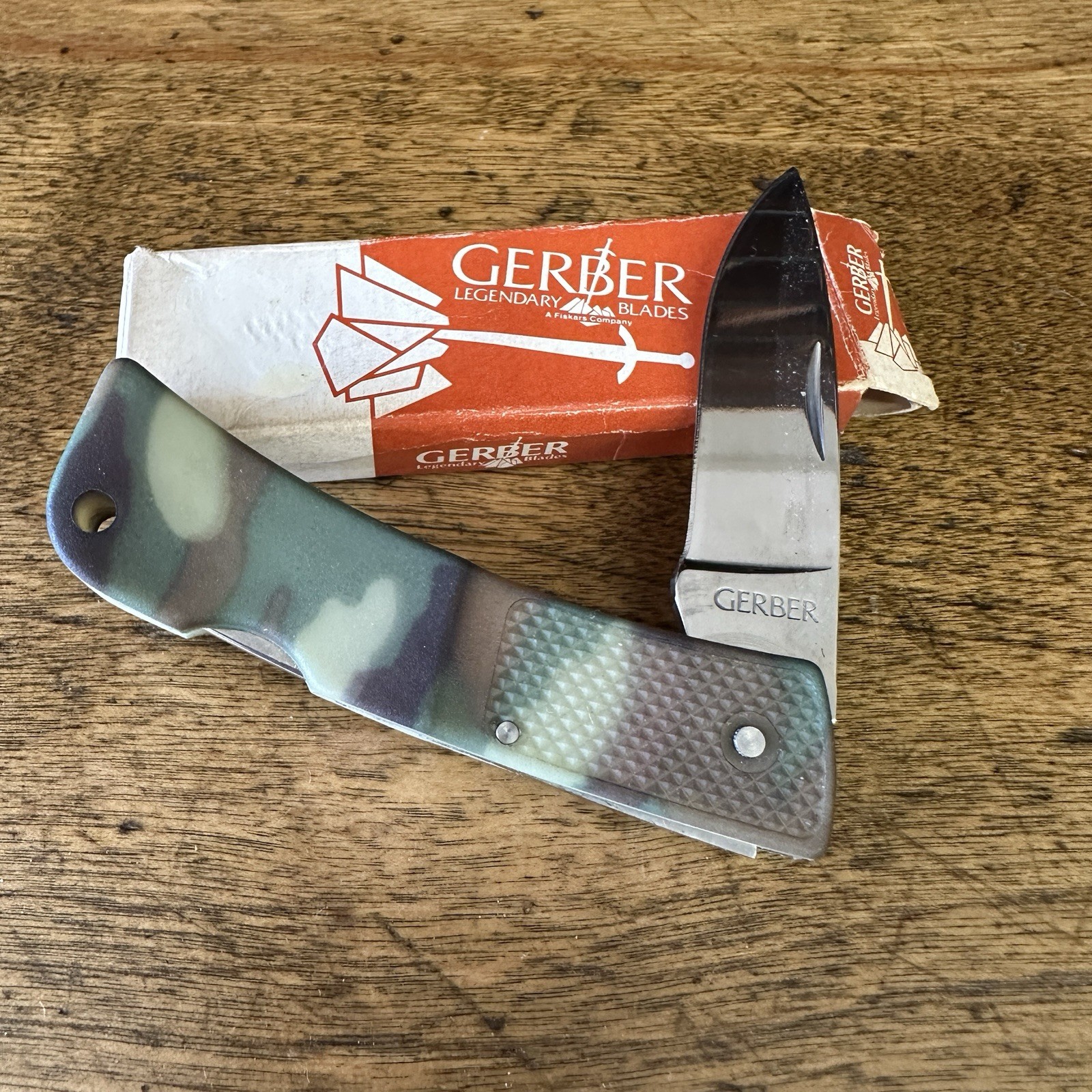 Vintage Gerber LST Camo 400 Knife Portland OR USA 97223, NOS 2-3/4\ Vintage Gerber LST Camo 400 Knife Portland OR USA 97223, NOS 2-3/4\
