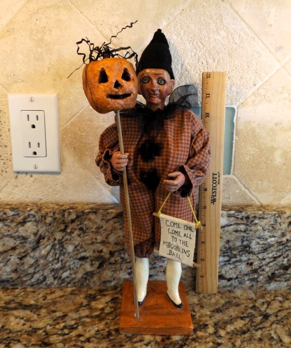 VICKIE SMYERS HALLOWEEN CLOWN JESTER HOBGOBLINS BALL FIGURE HTF VICKIE SMYERS HALLOWEEN CLOWN JESTER HOBGOBLINS BALL FIGURE HTF