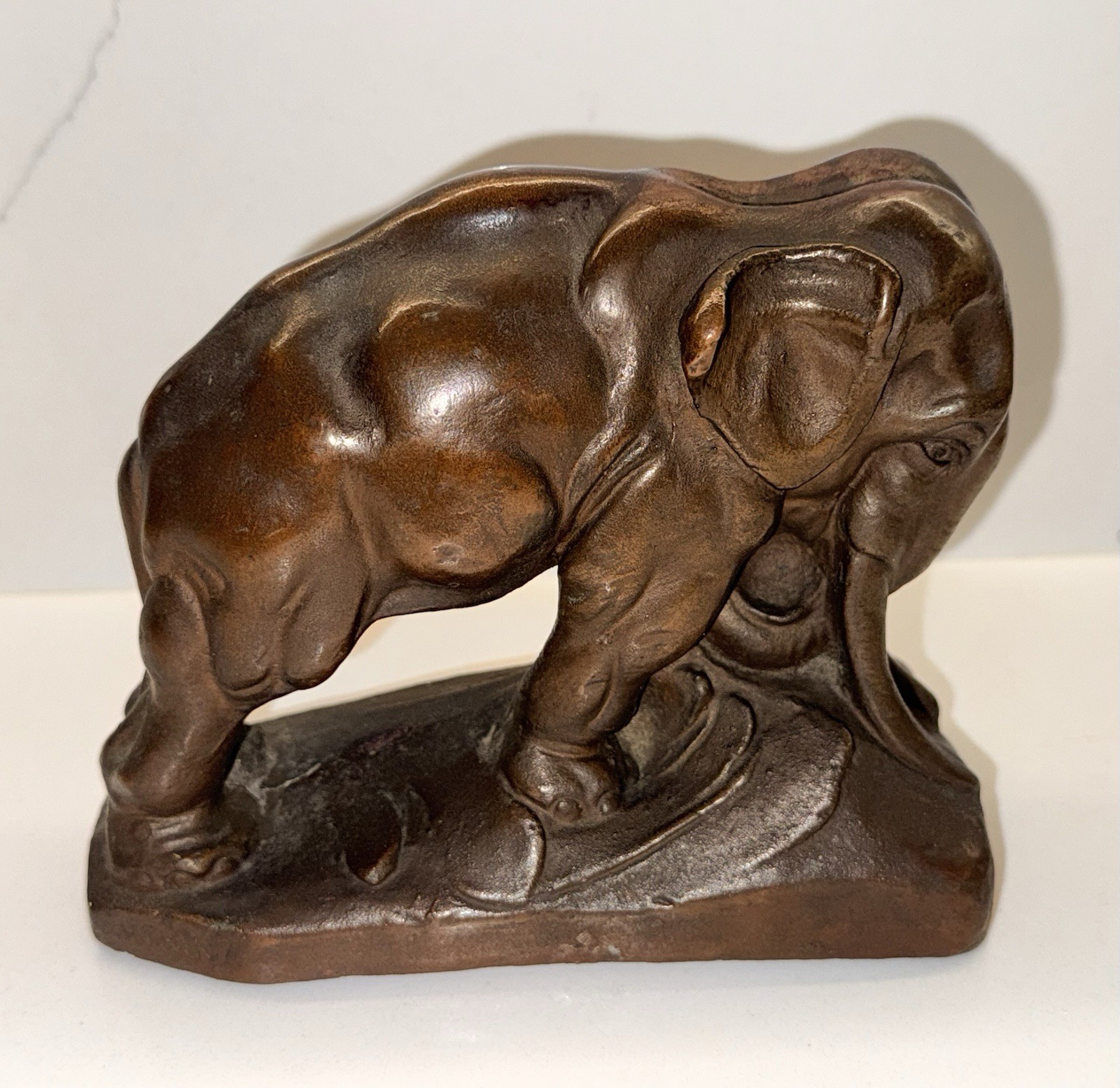 Antique Vintage KBW Kathodion Art Bronz Bronze Clad Elephant Bookends Pair