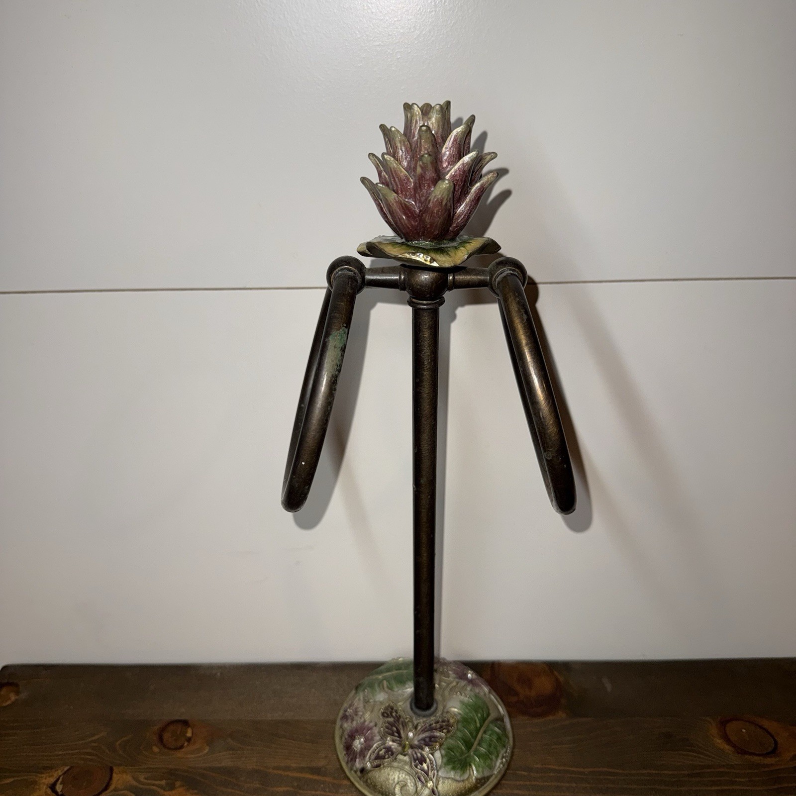 Vintage Jay Strongwater Lotus, Water Lily Towel Holder with Enamel and Crystal Vintage Jay Strongwater Lotus, Water Lily Towel Holder with Enamel and Crystal