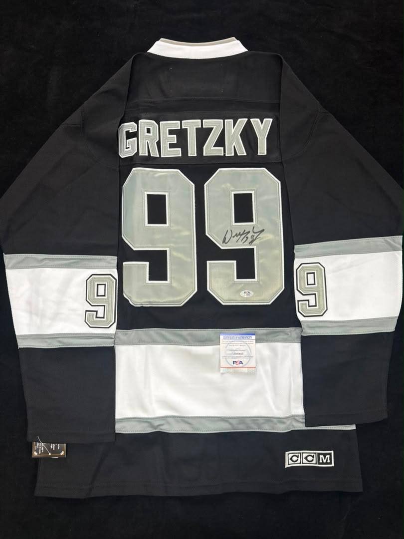 Wayne Gretzky #99 Los Angeles Kings Autographed Hockey Jersey – PSA/DNA Wayne Gretzky #99 Los Angeles Kings Autographed Hockey Jersey – PSA/DNA