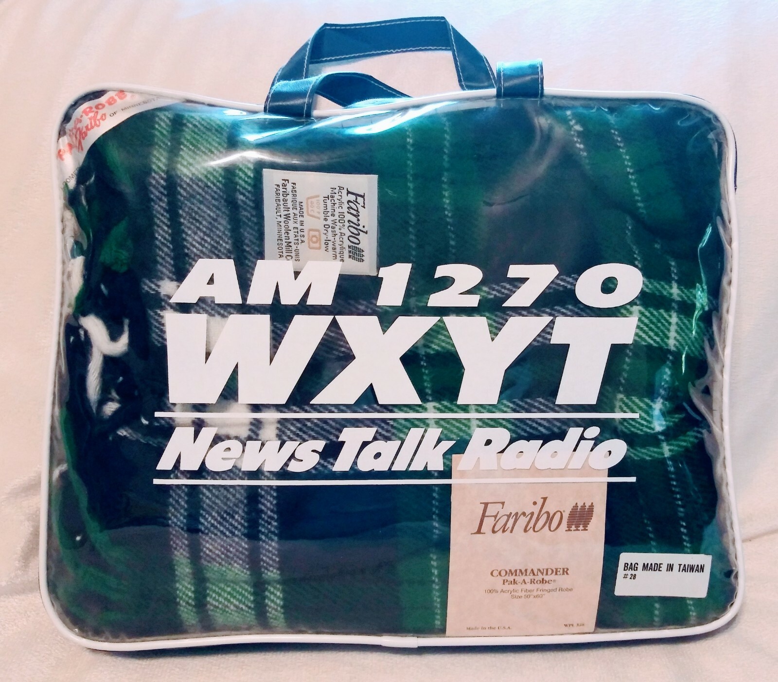 NWT Vtg Faribo Green Blue White Plaid Pak A Robe Blanket Detroit Radio WXYT Bag NWT Vtg Faribo Green Blue White Plaid Pak A Robe Blanket Detroit Radio WXYT Bag