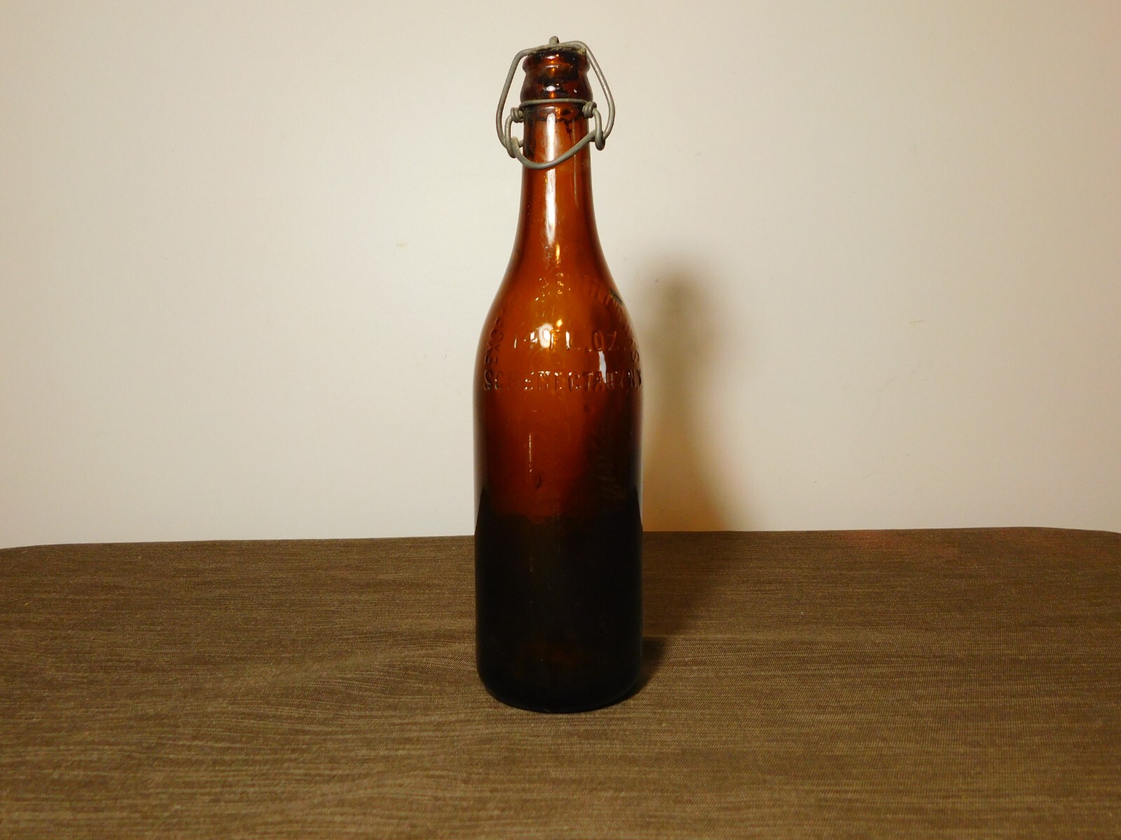 VINTAGE EXCELSIOR BOTTLING WKS SCHENECTADY NY BROWN 14 FL OZ BEER BOTTLE